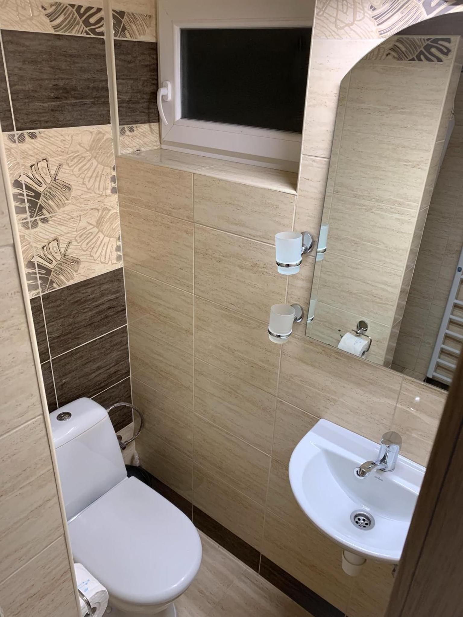 King Room with Balcony photo 2