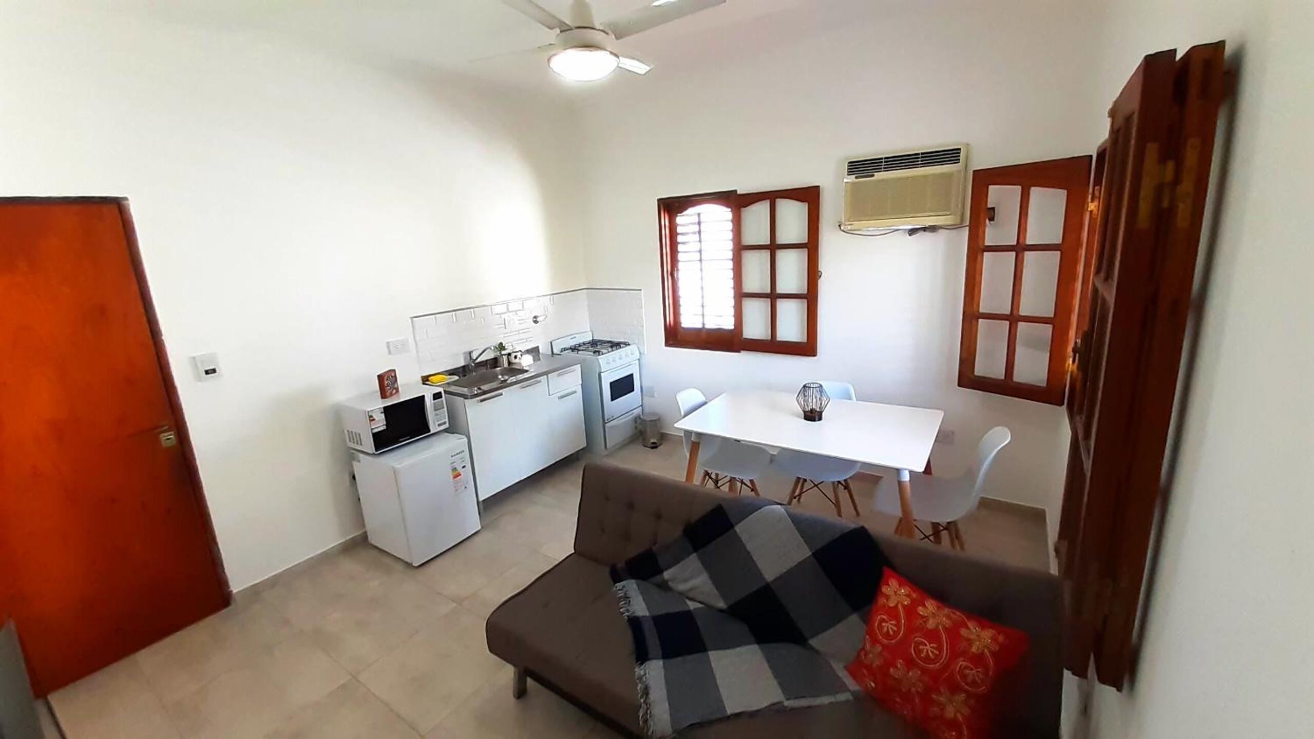 Apartment photo 3