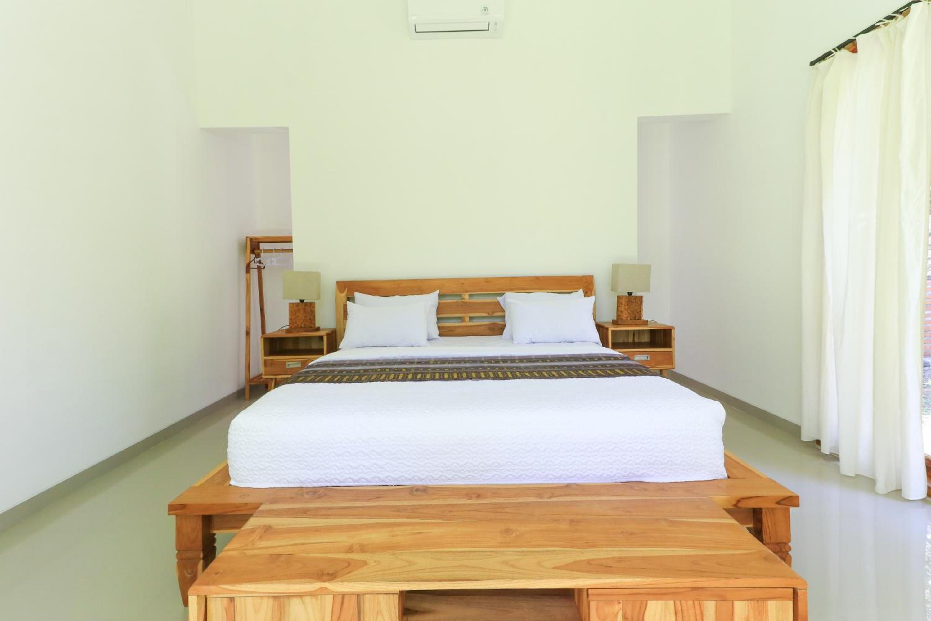 Two-Bedroom Bungalow - Photo 1