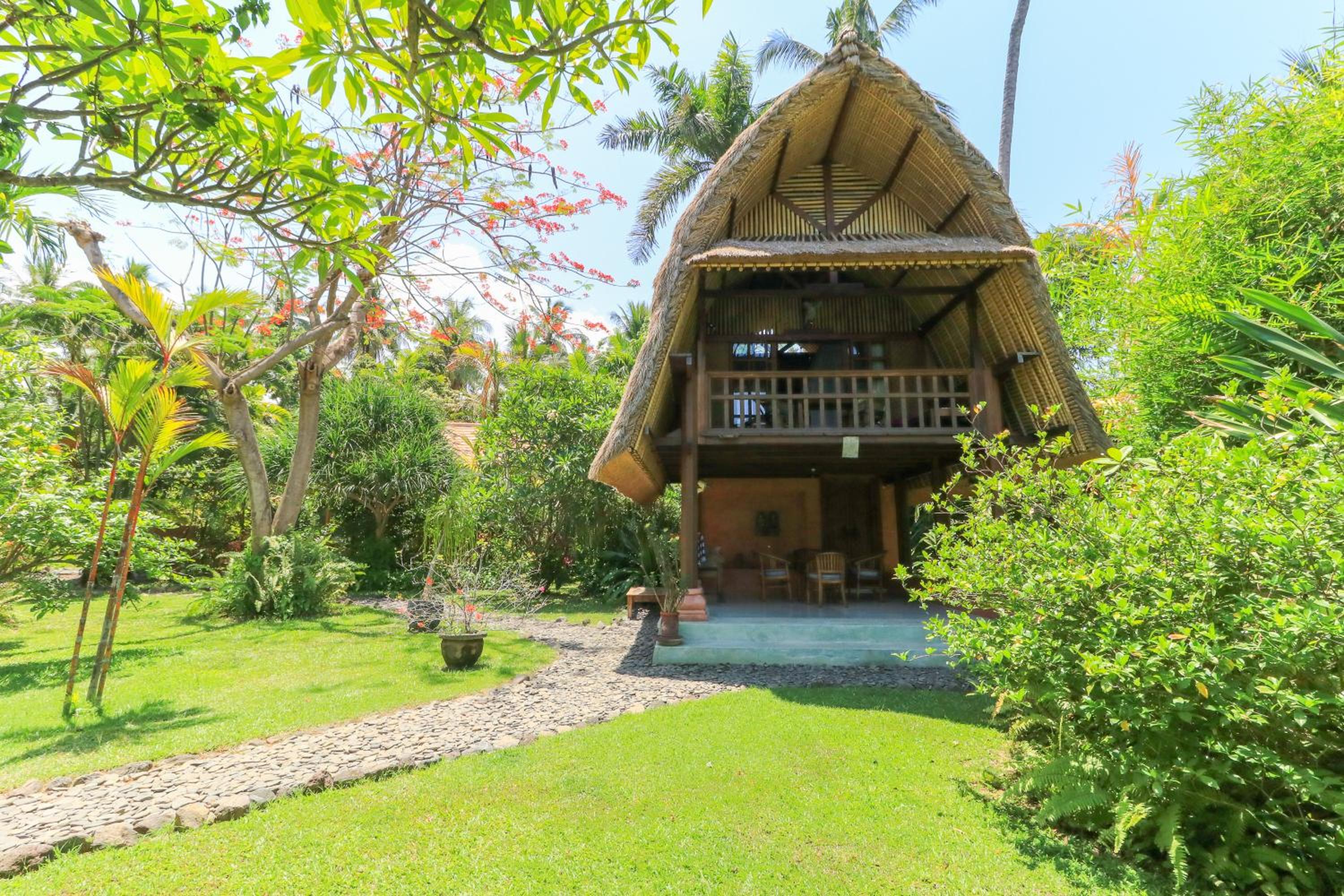 One-Bedroom Bungalow with Sea View - Photo 14