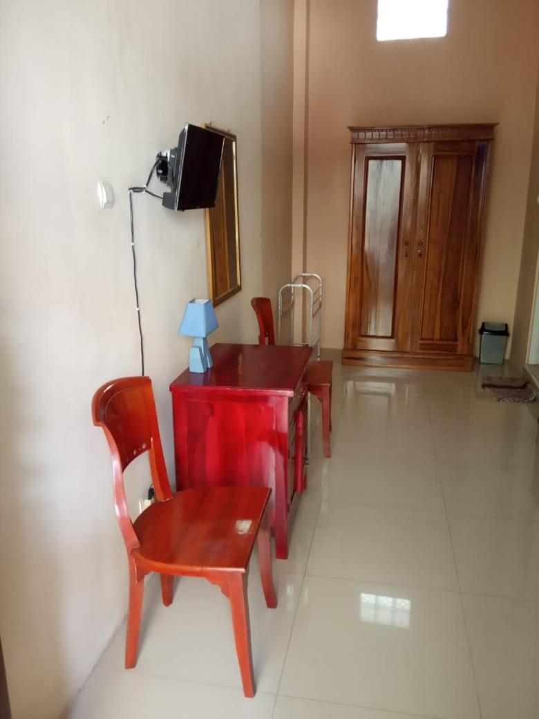 Deluxe Queen Room with Two Queen Beds photo 3