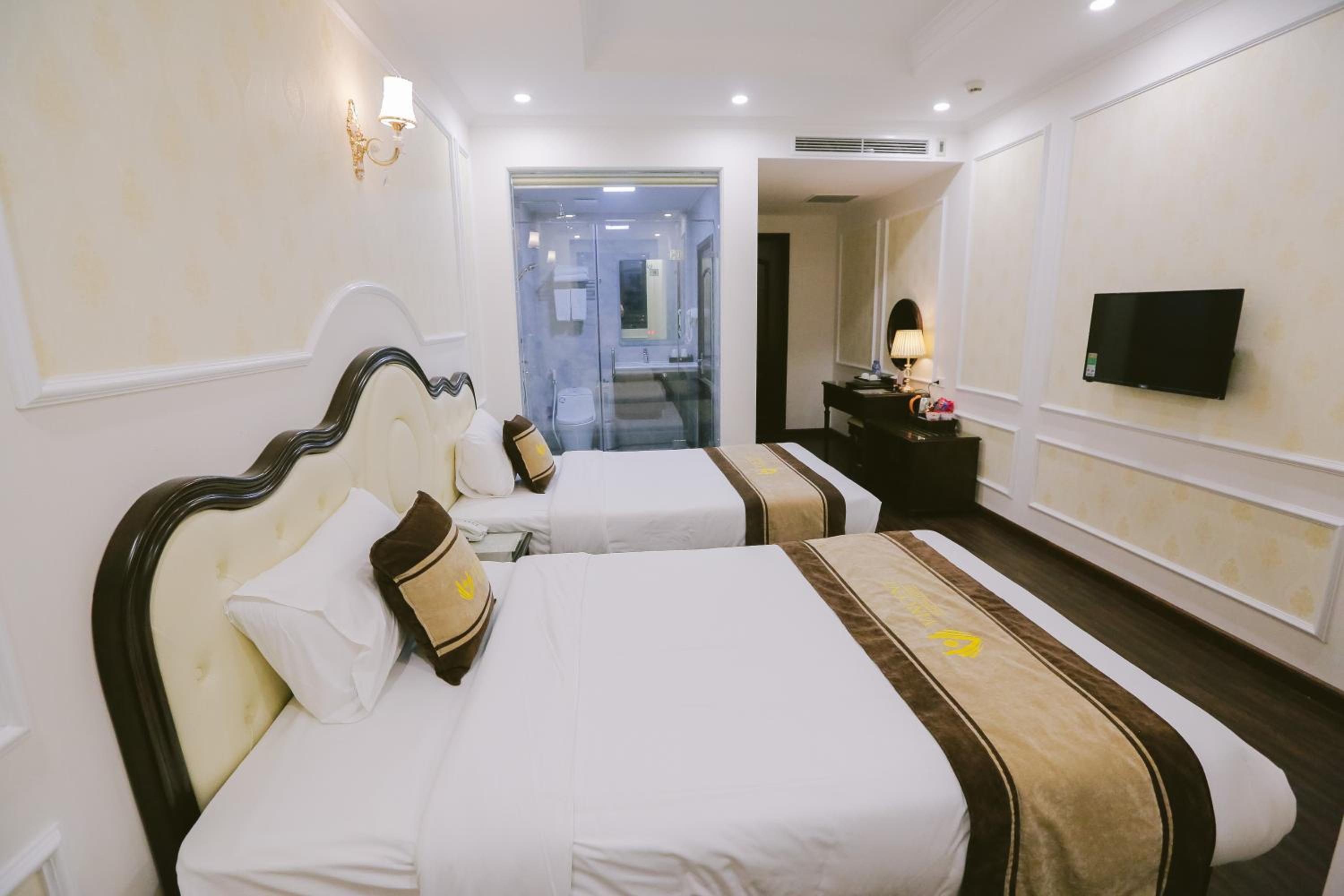 Twin Room - Photo 3