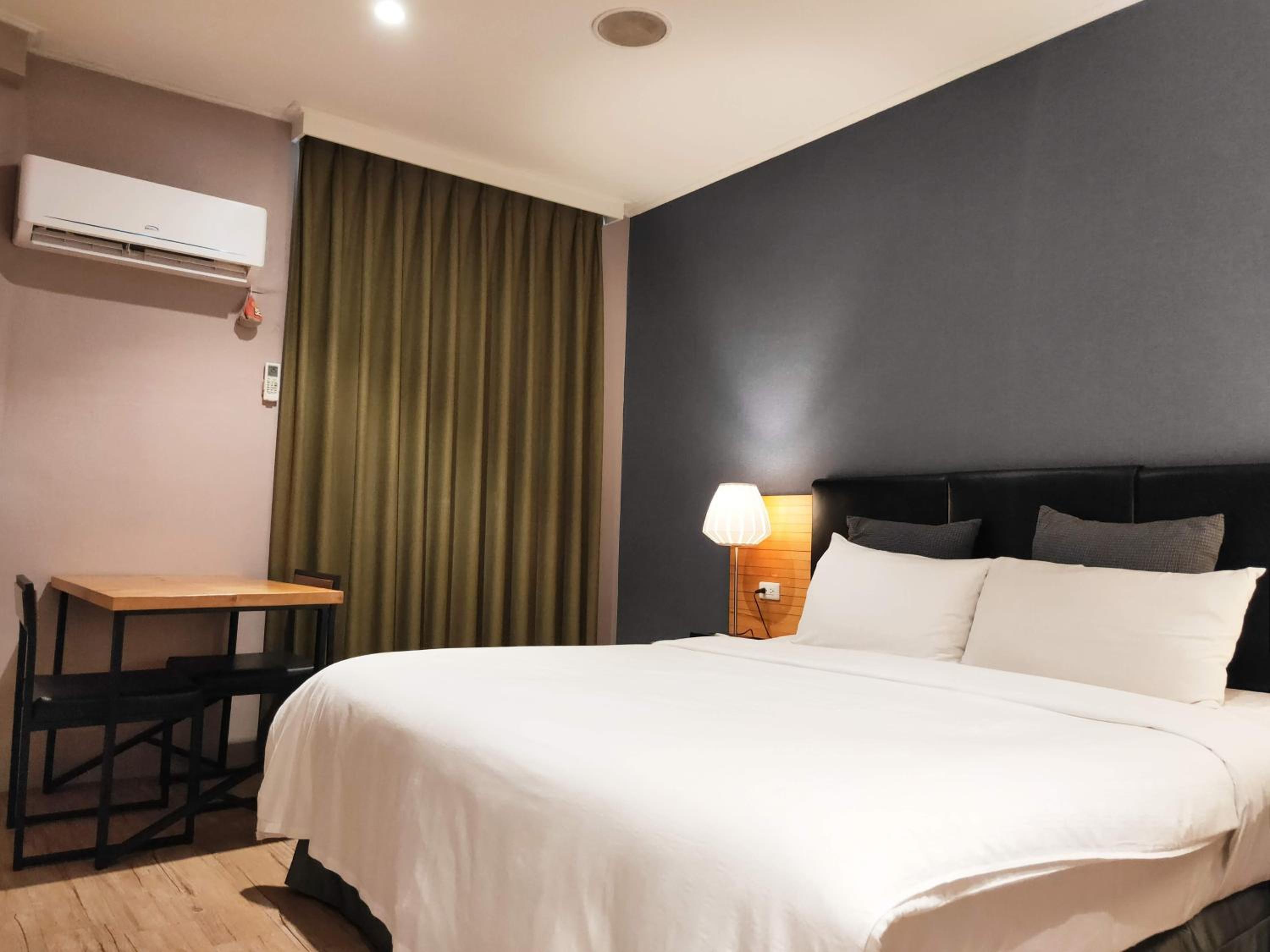 Double Room - Photo 1