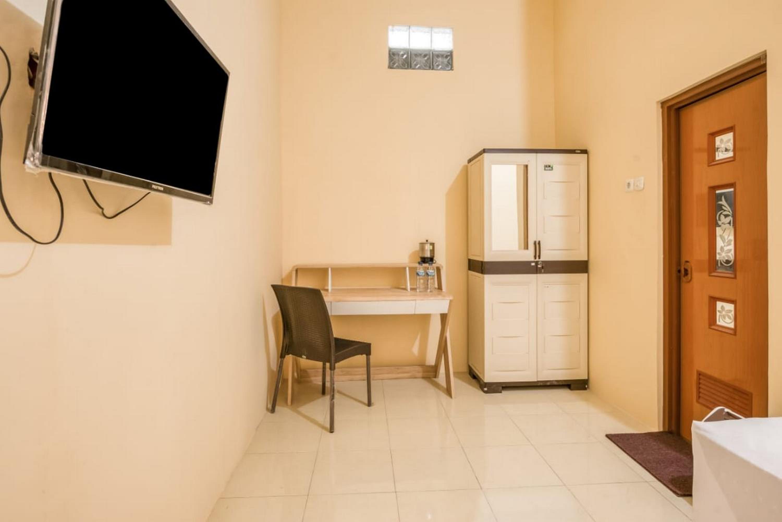 Double Room - Photo 4