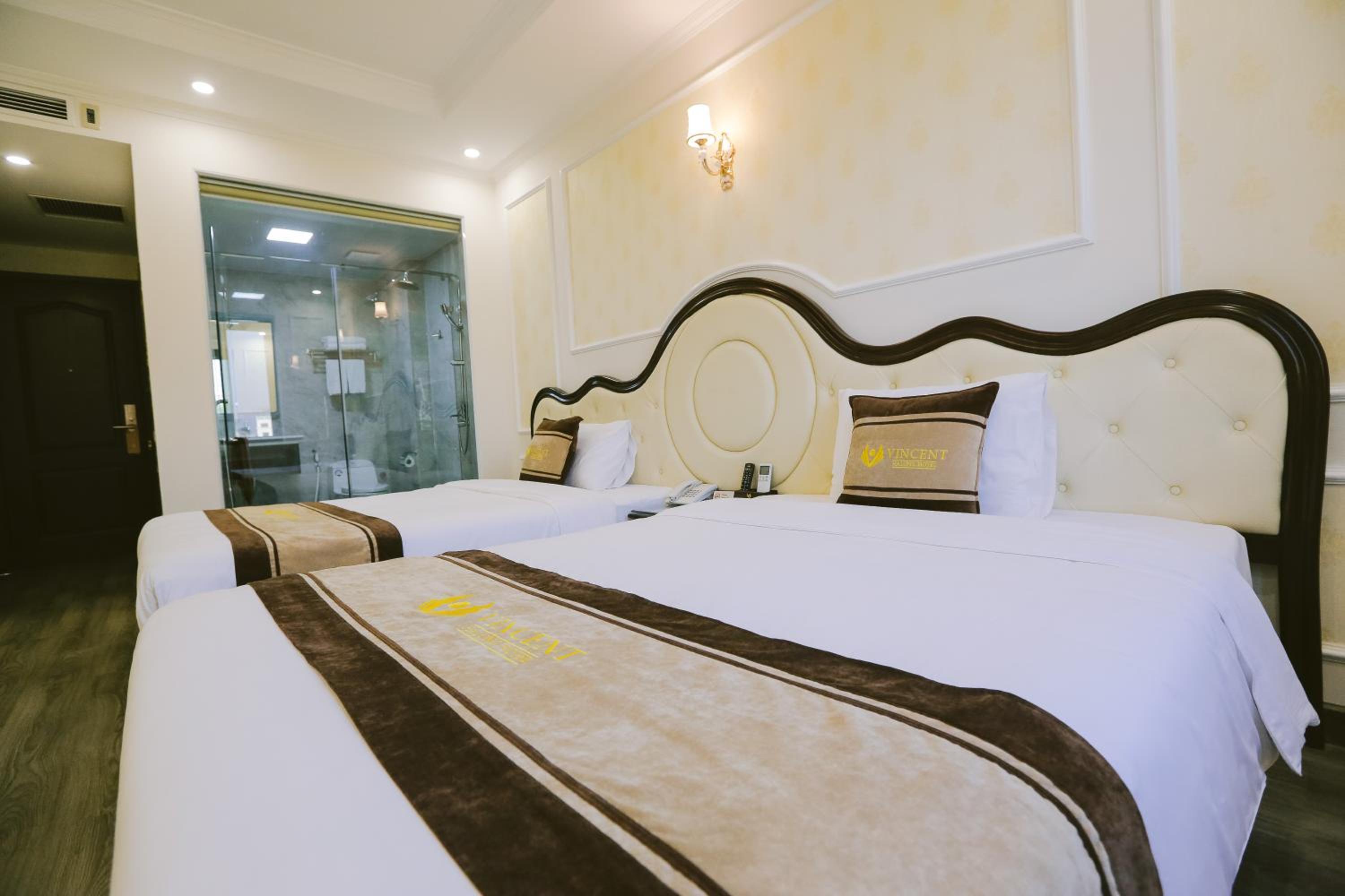 Twin Room - Photo 50