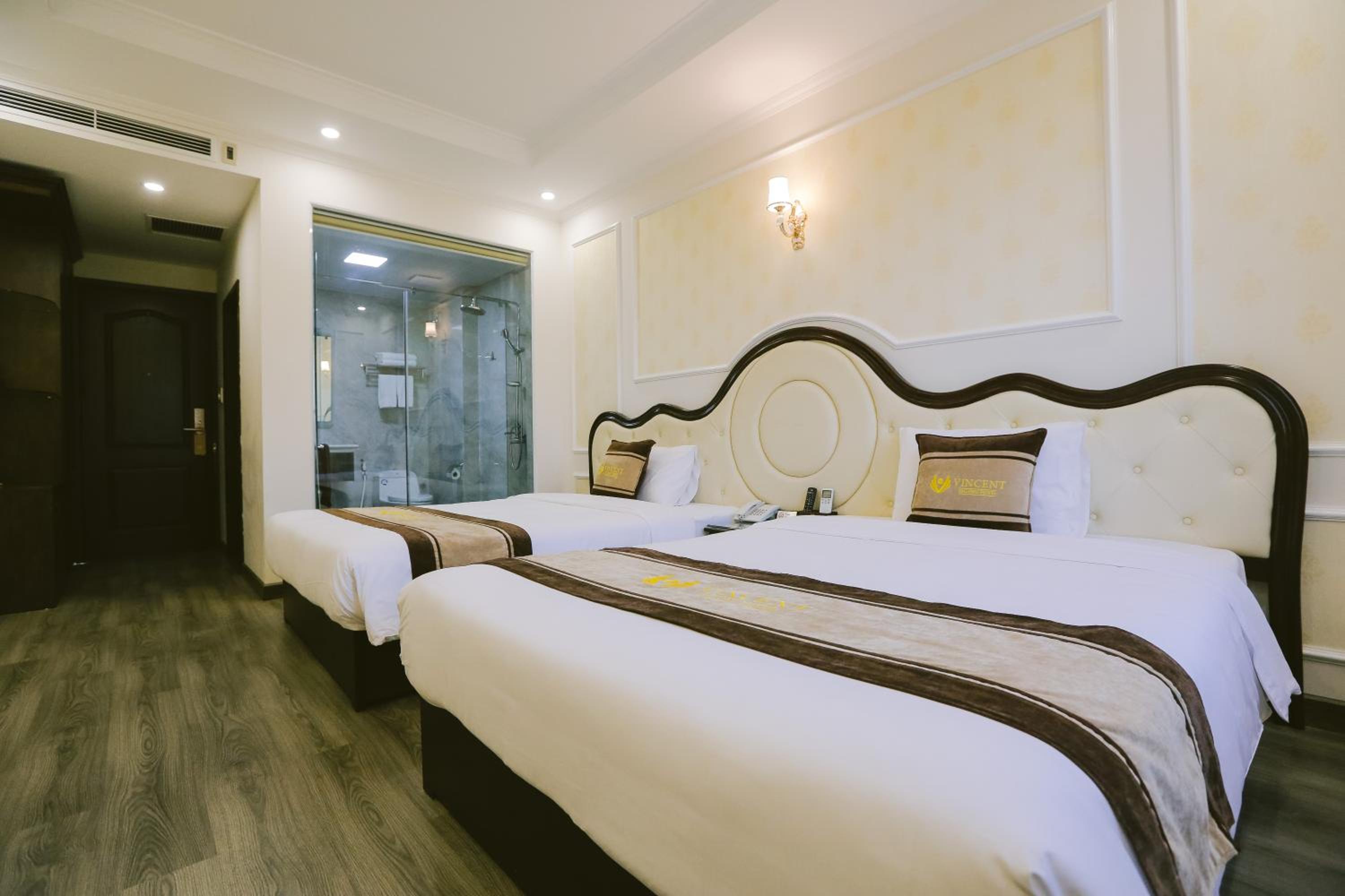 Twin Room - Photo 51