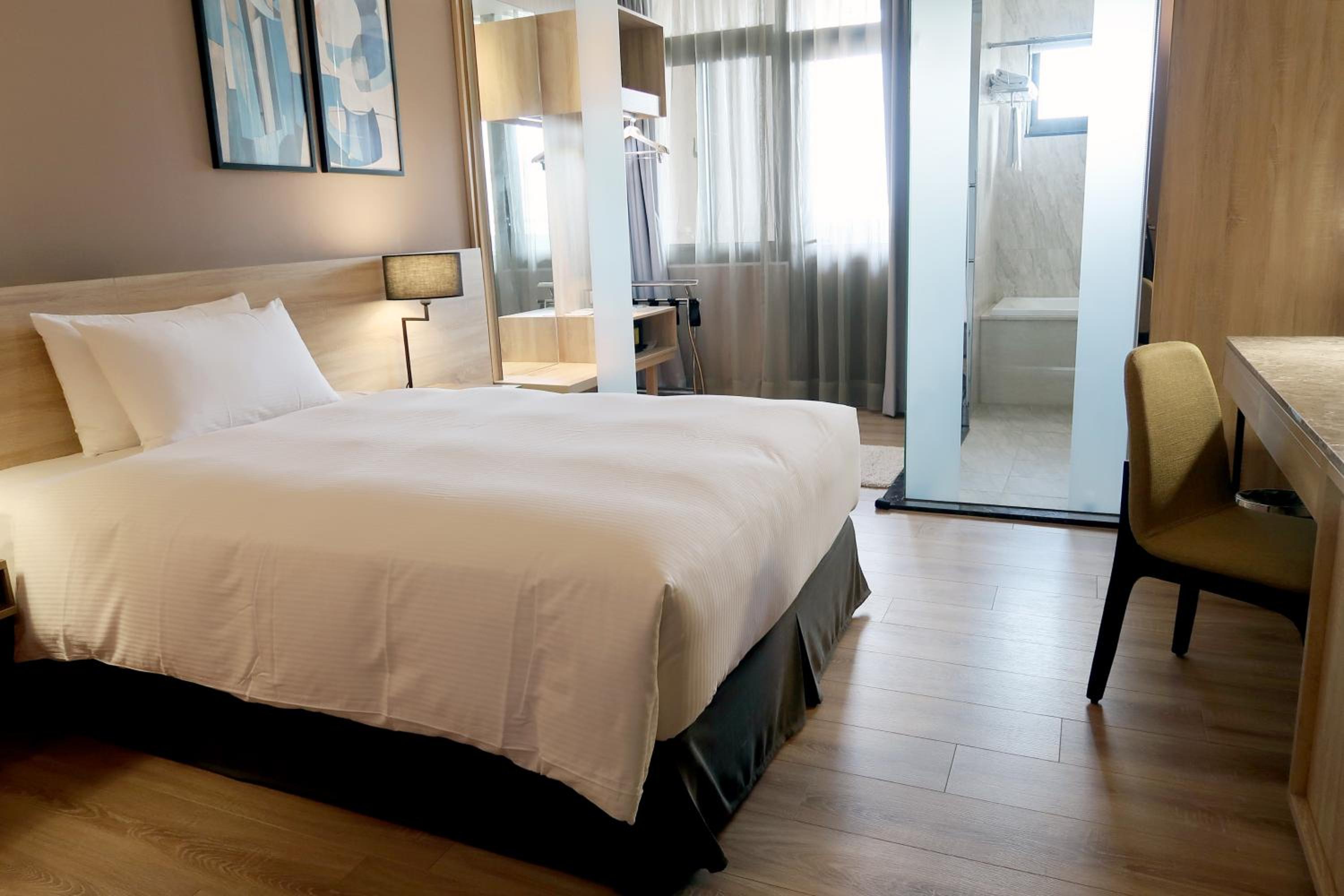 Comfort Single Room with Balcony photo 2