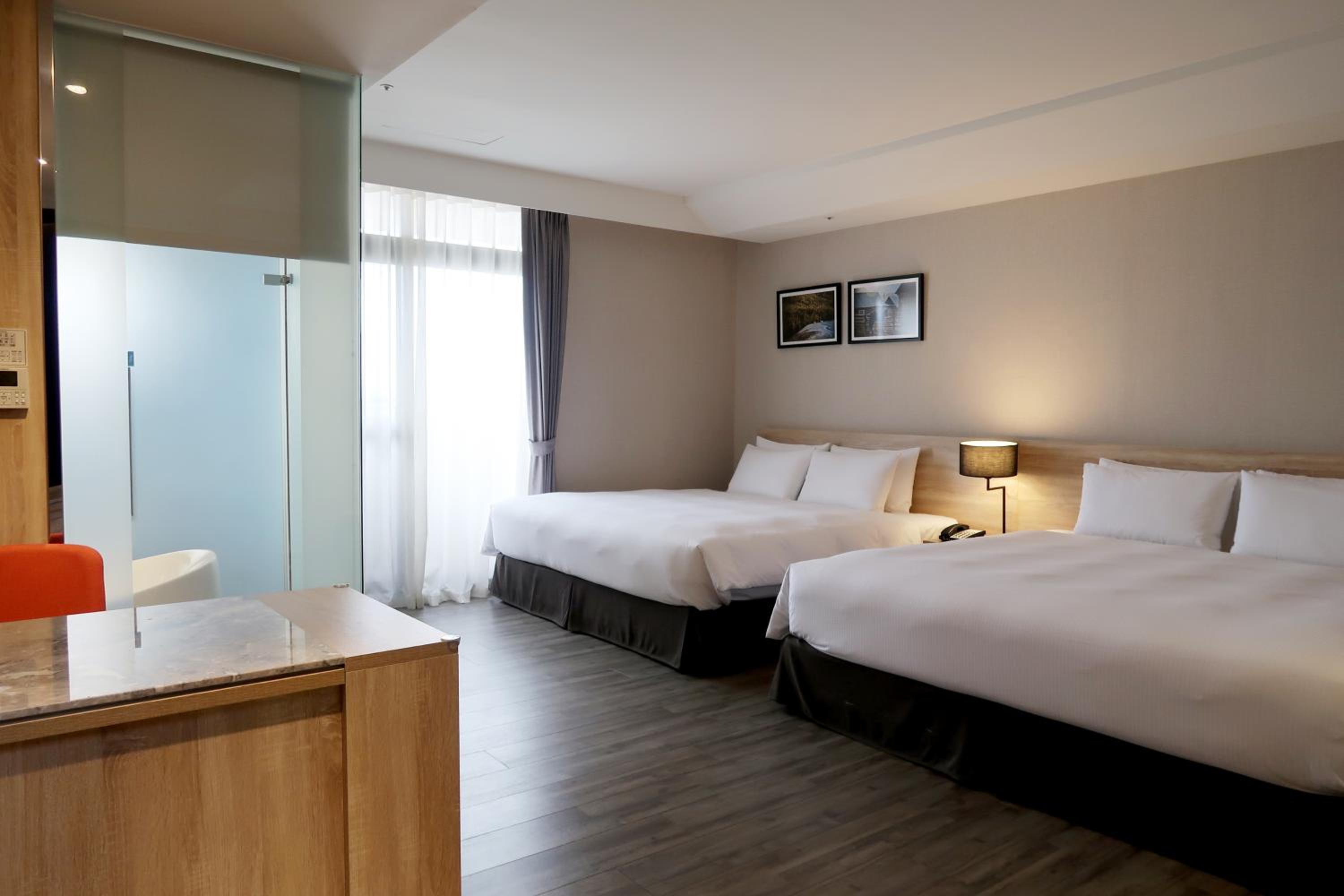 Deluxe Quadruple Room photo 1