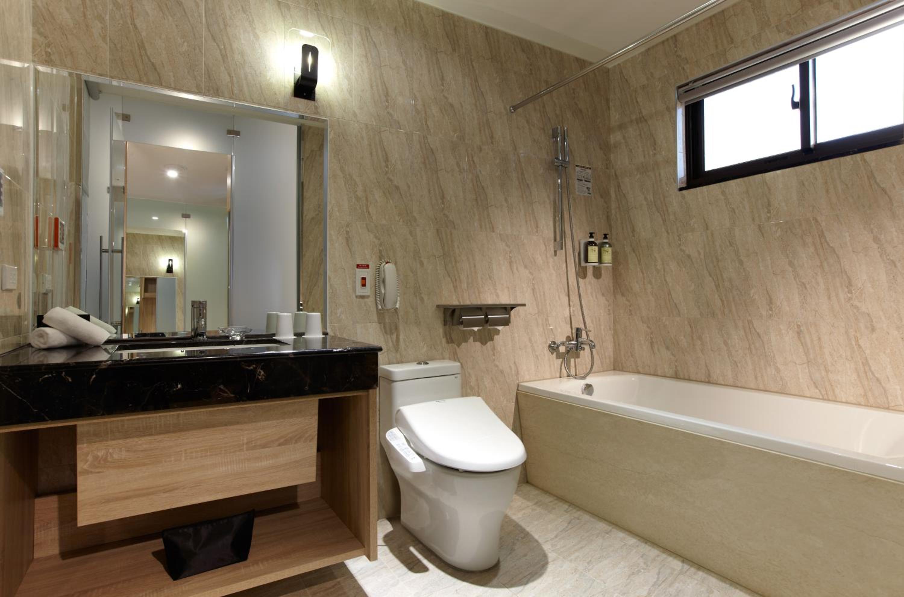 Double Room with Balcony photo 2