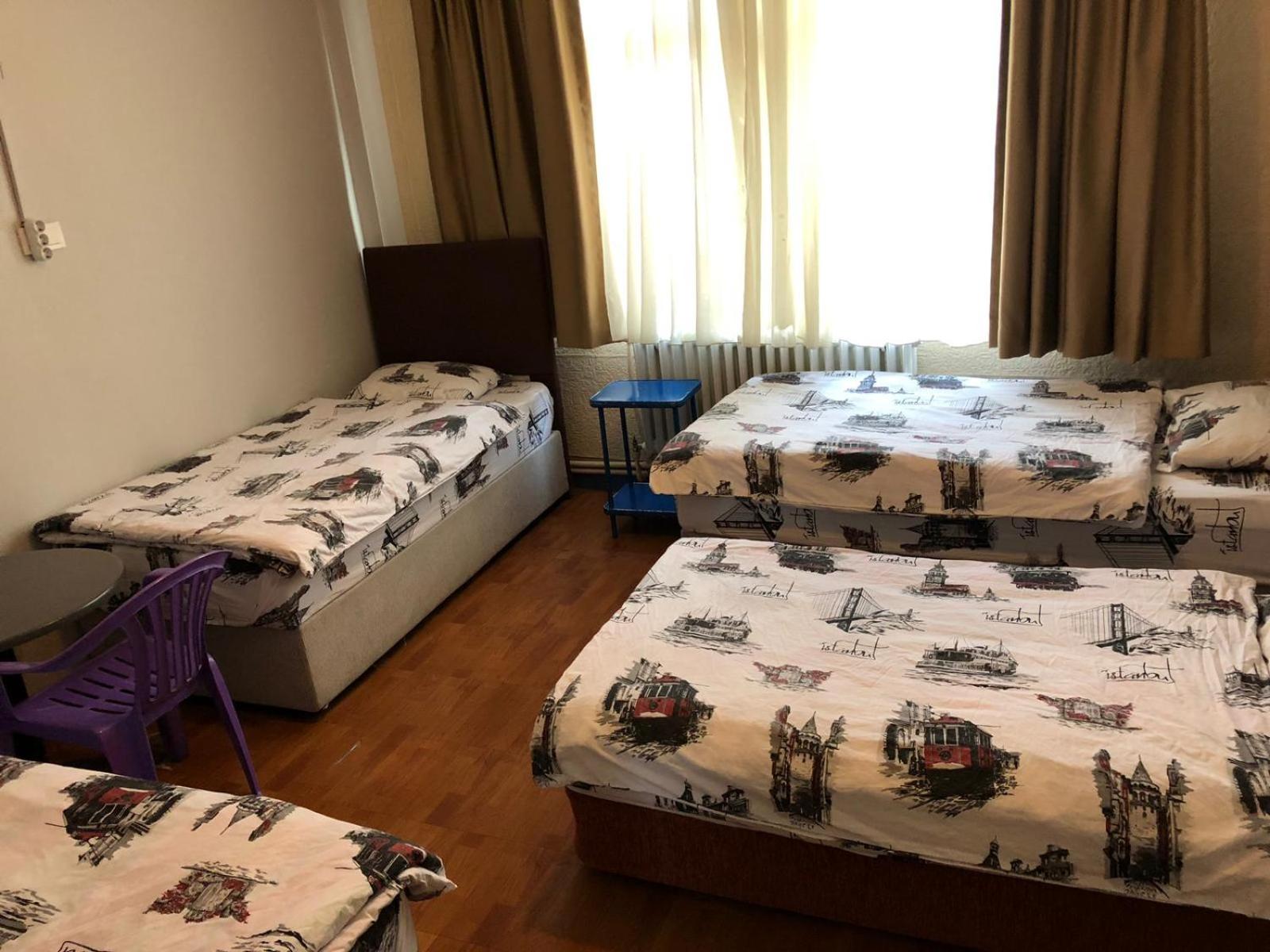 Single Bed in Mixed Dormitory Room photo 1