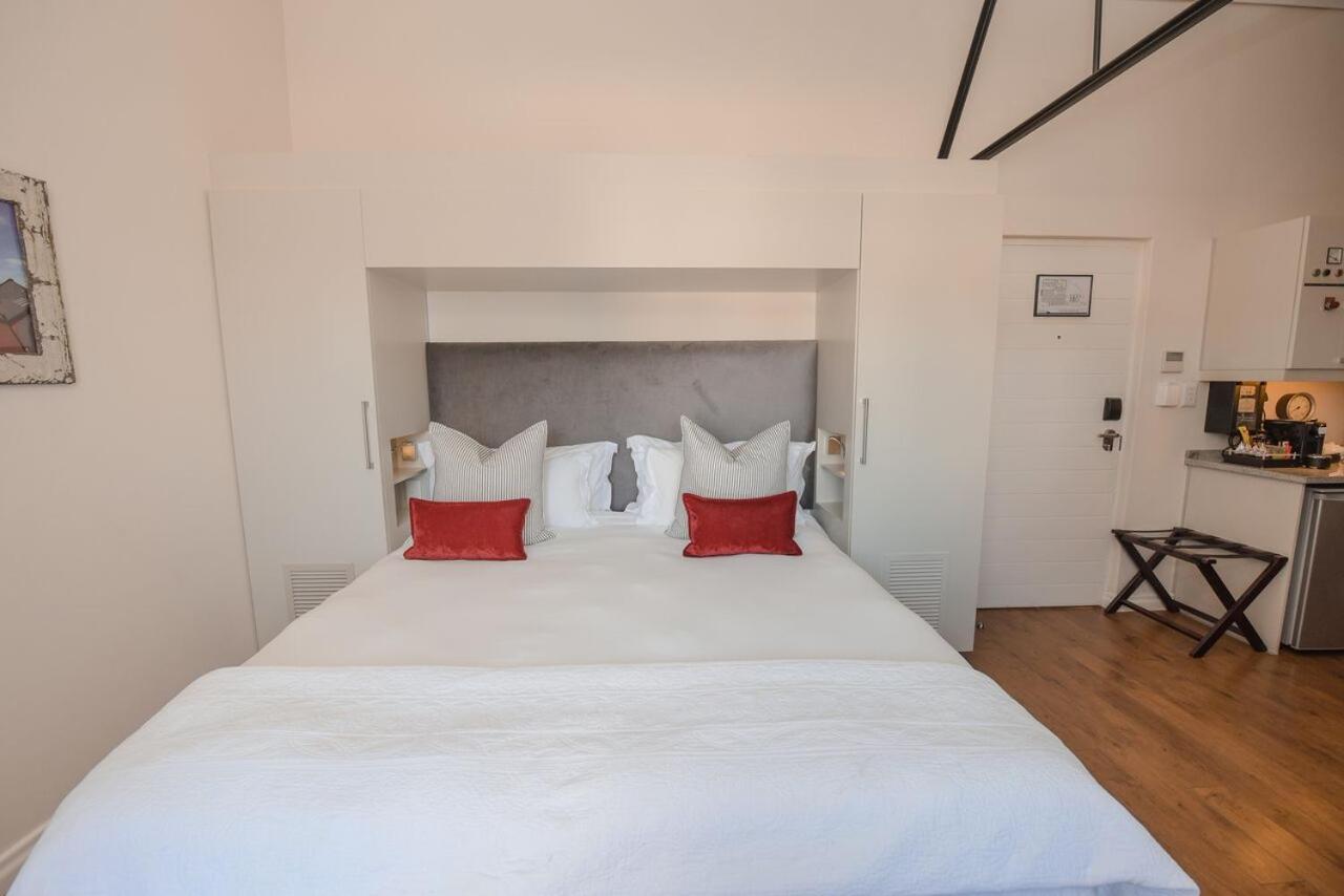  Double Room - Photo 3