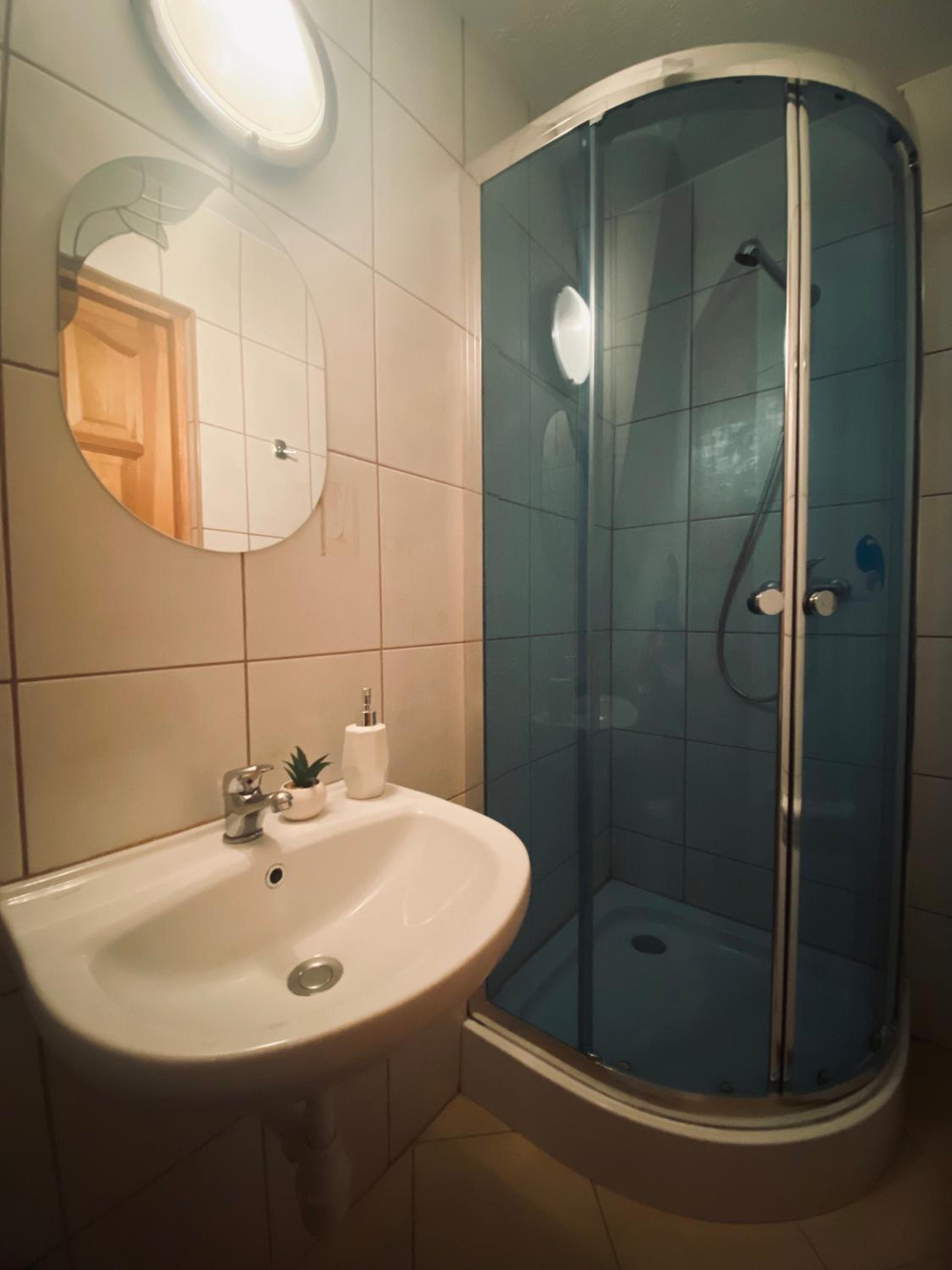 Quadruple Room with Bathroom