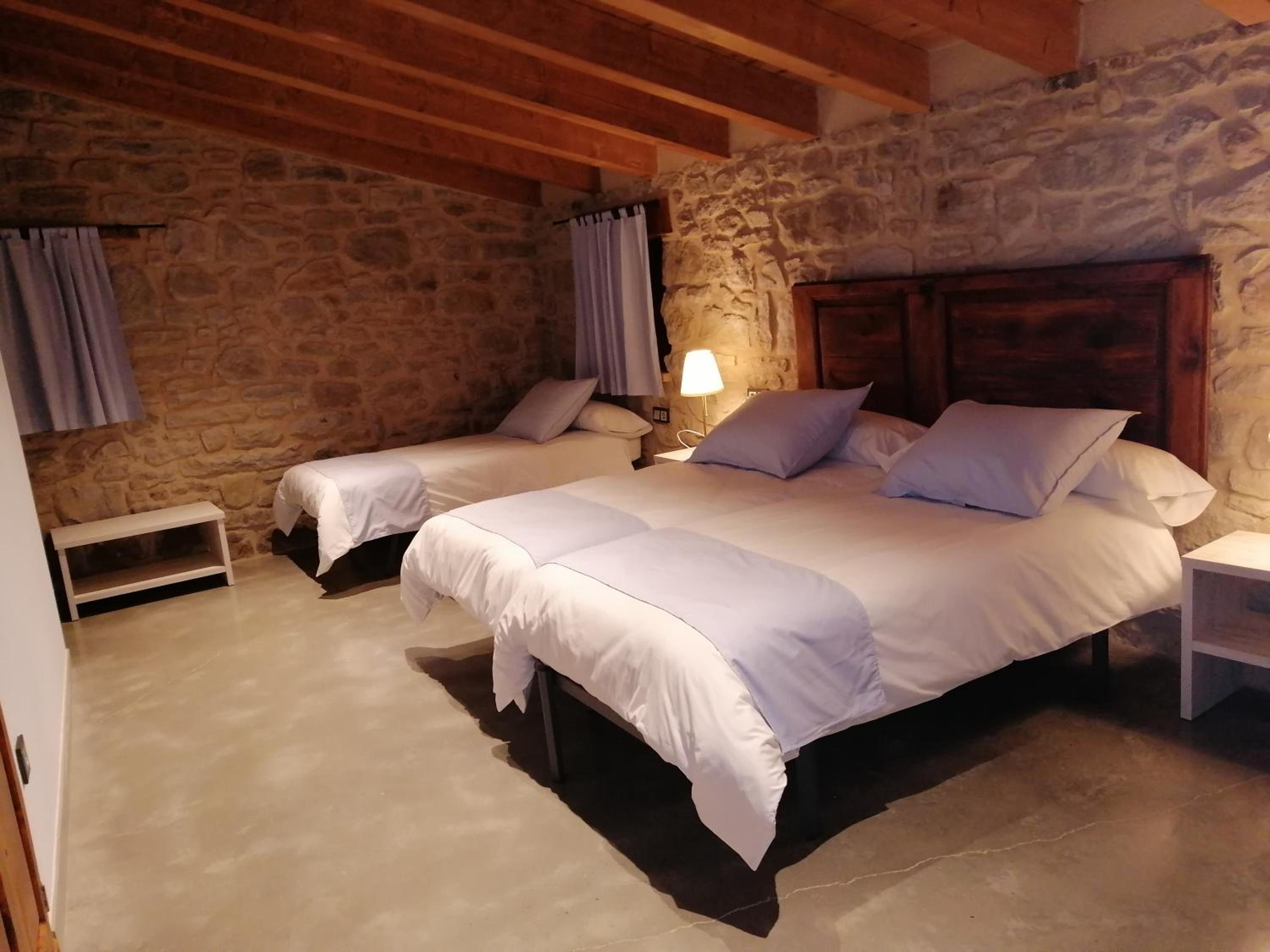 Casa de cuatro habitaciones
