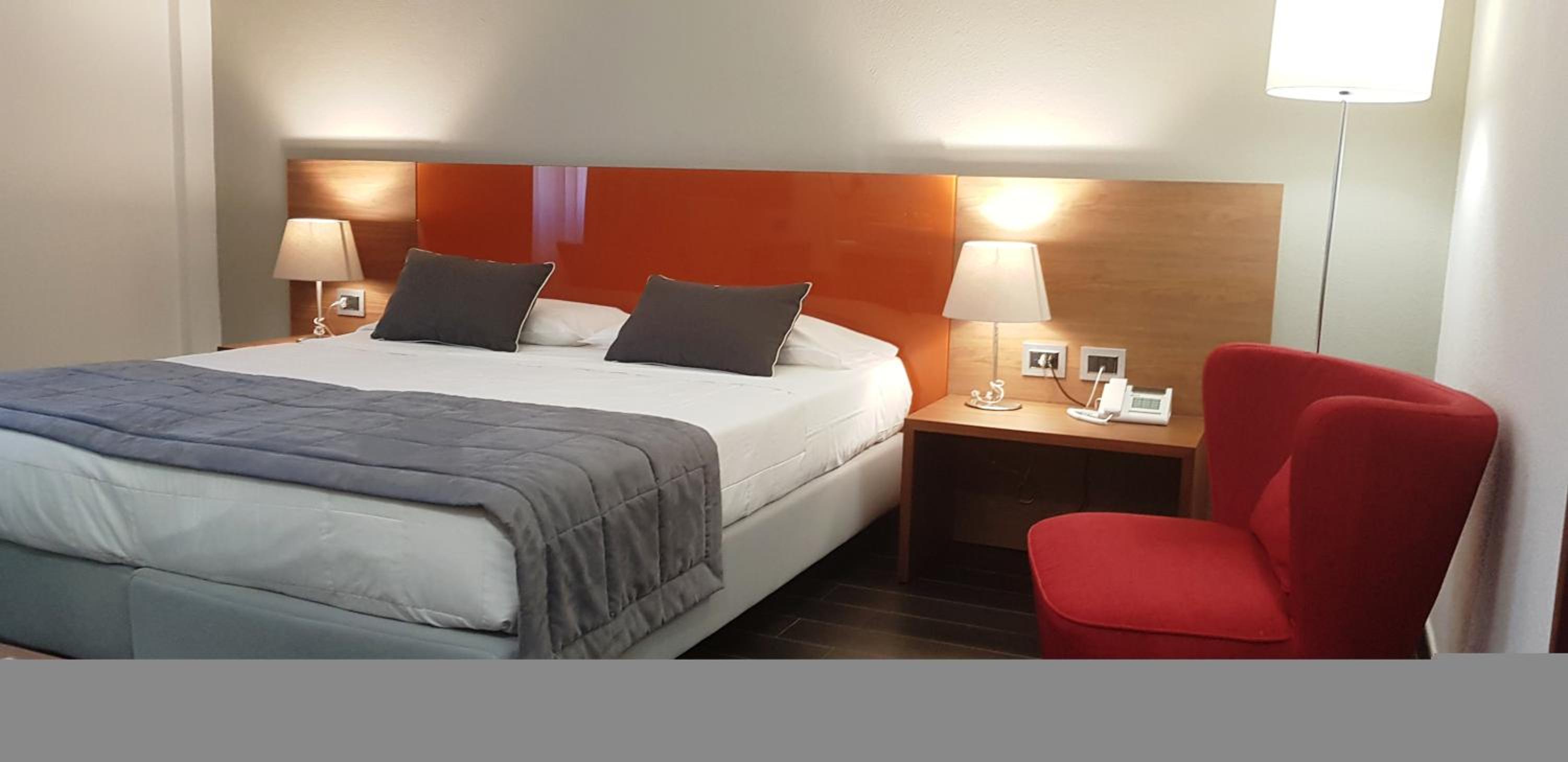 Deluxe Double Room - Photo 1