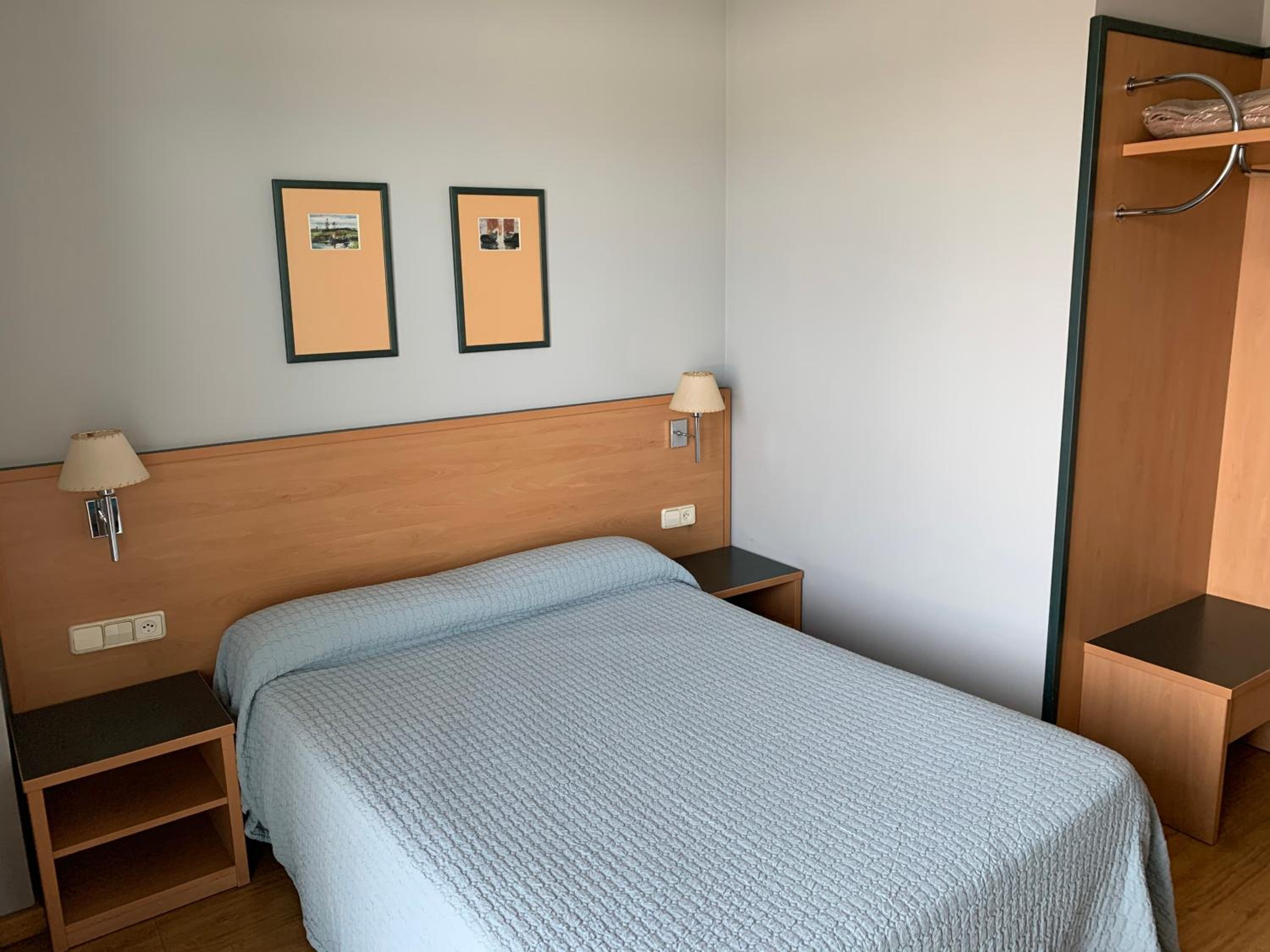 Double or Twin Room photo 3
