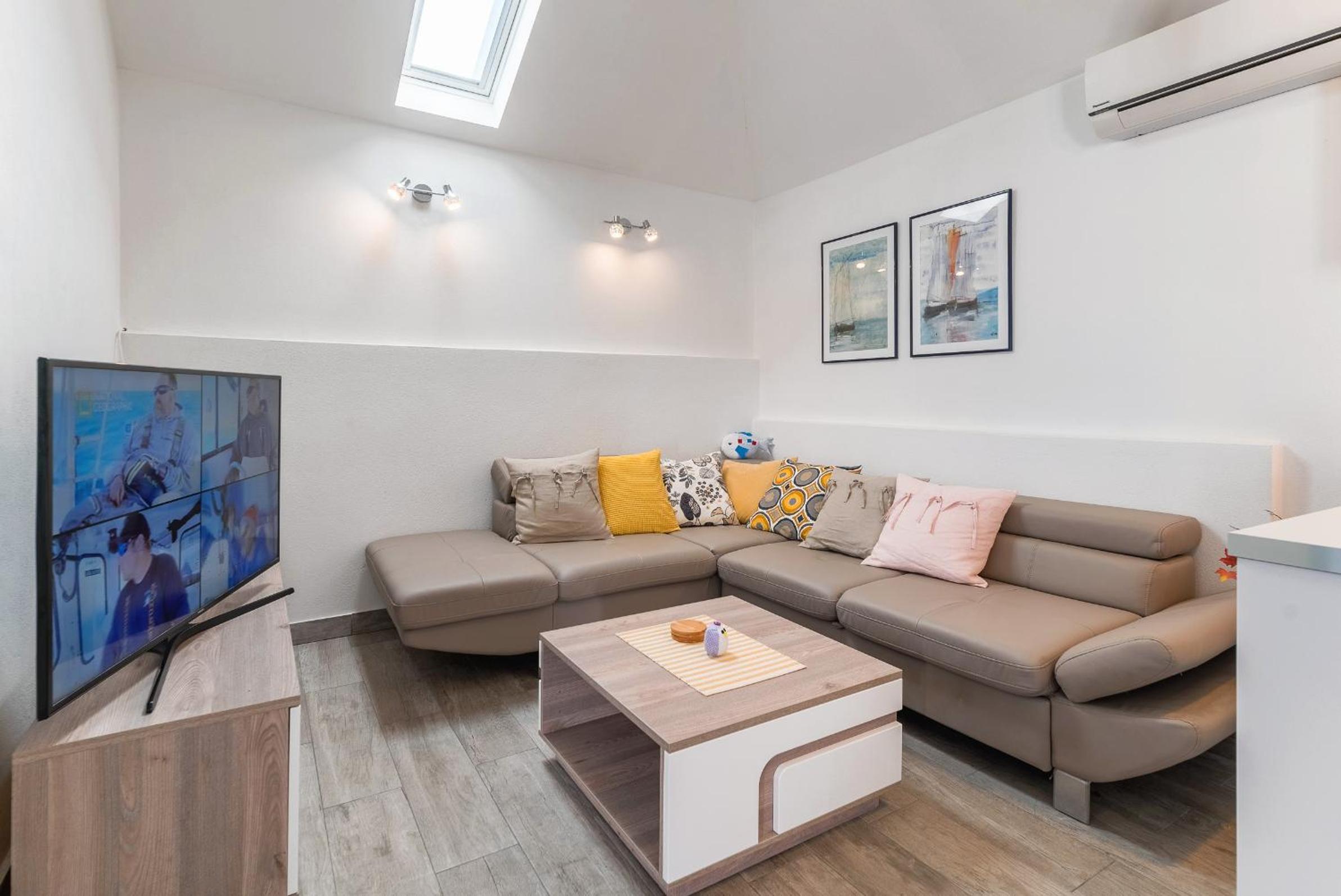 Villa con 3 Camere da Letto e Piscina