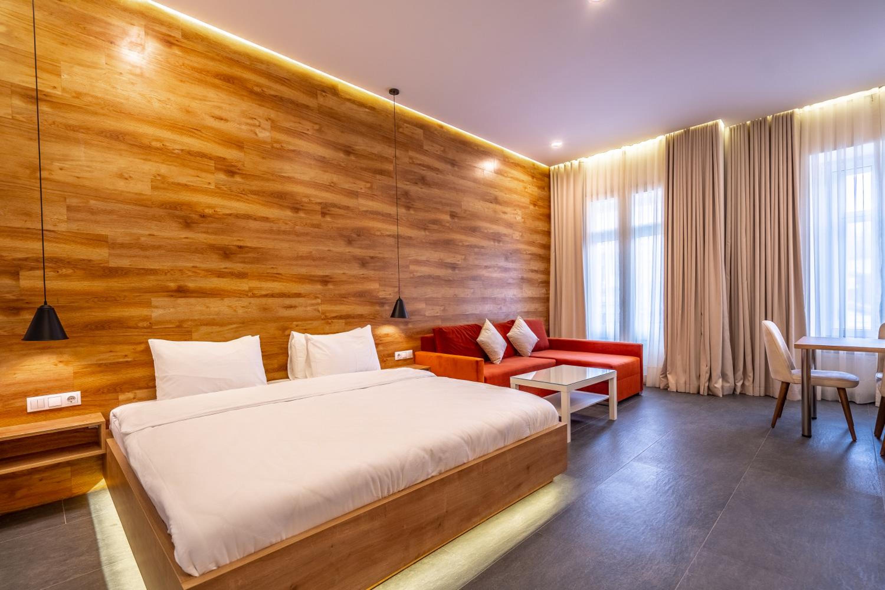 Deluxe Double or Twin Room - Photo 1