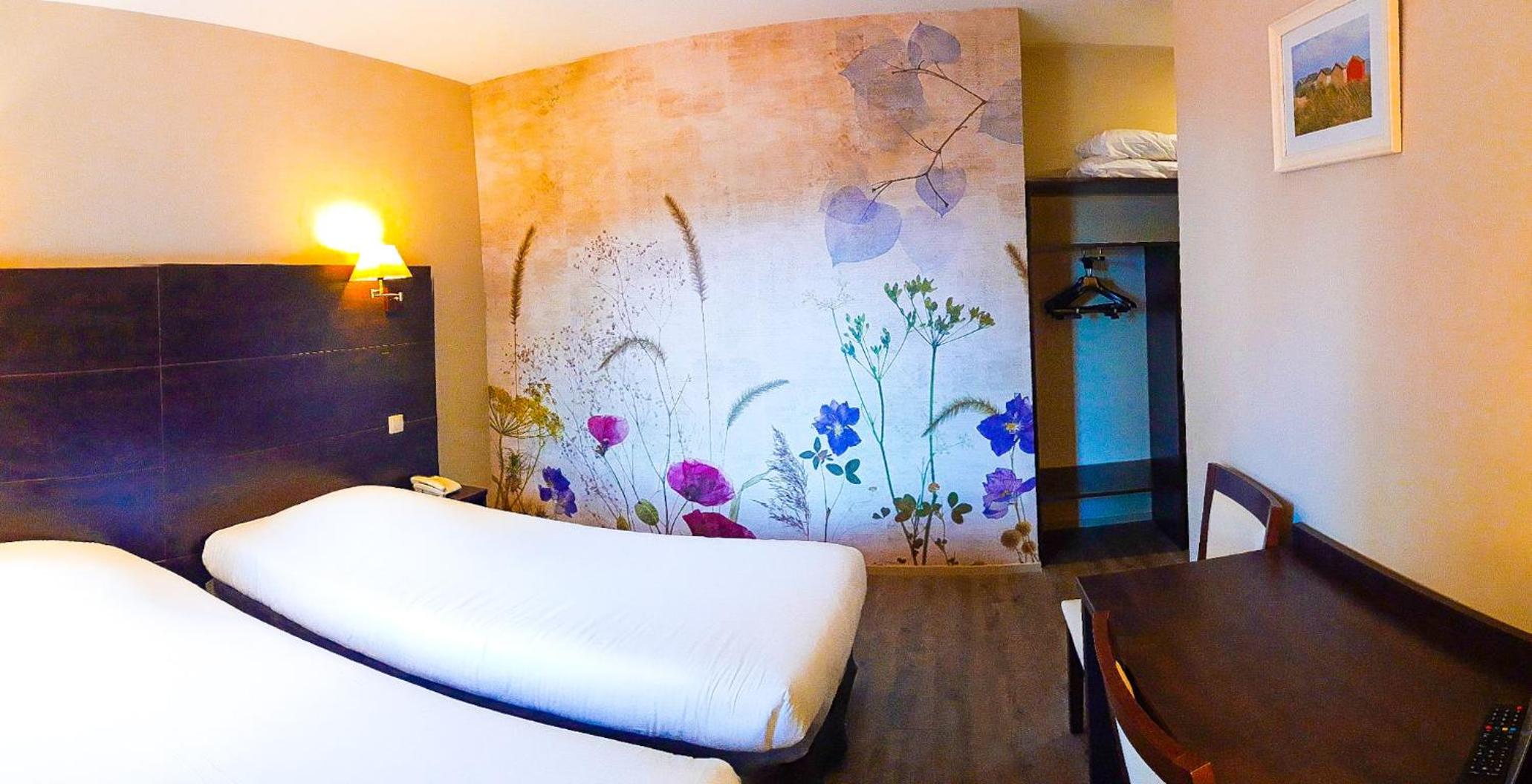 Privilege Twin Room with River View photo 1