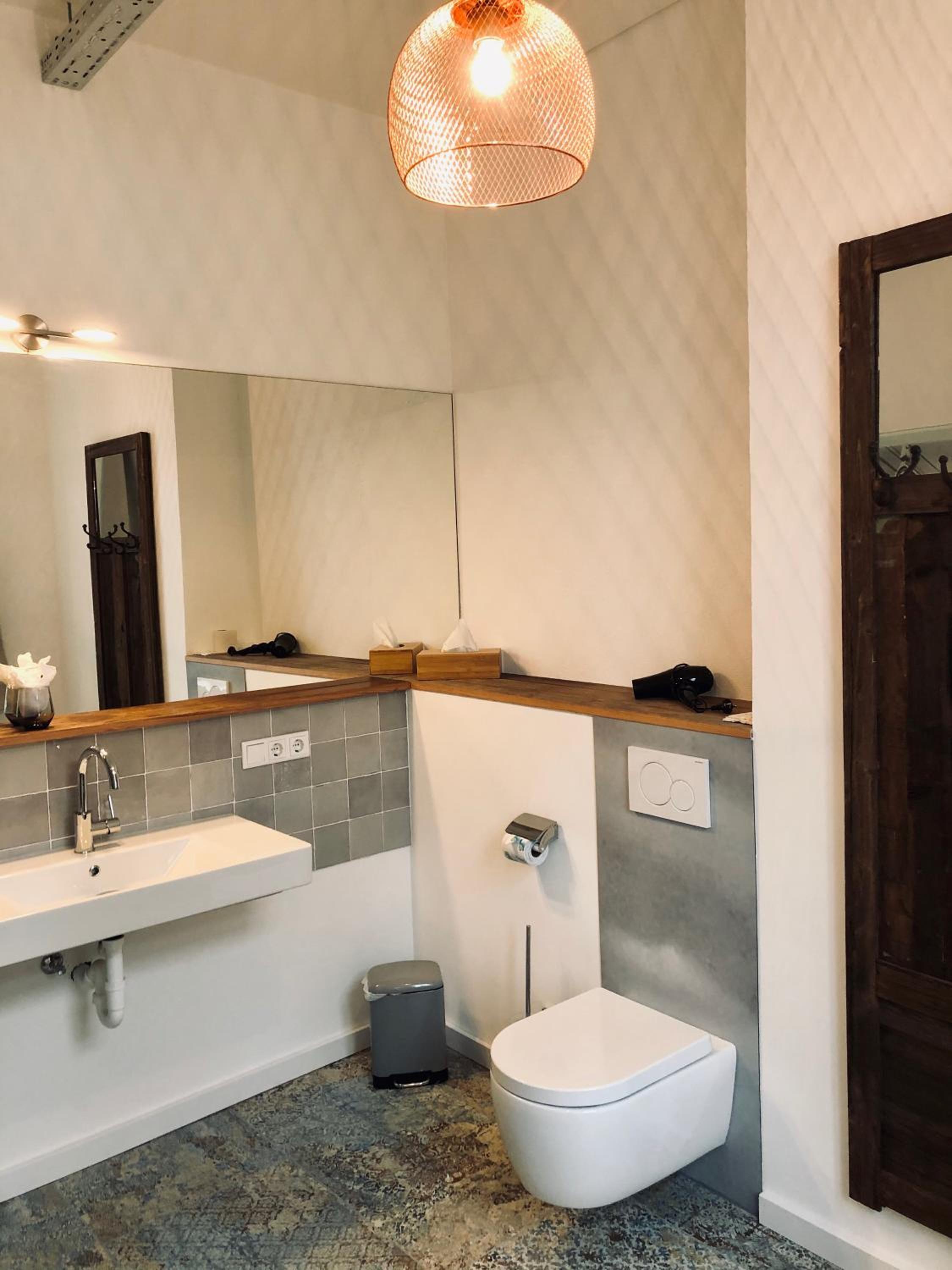 Hotel DZ Comfort - Photo 18