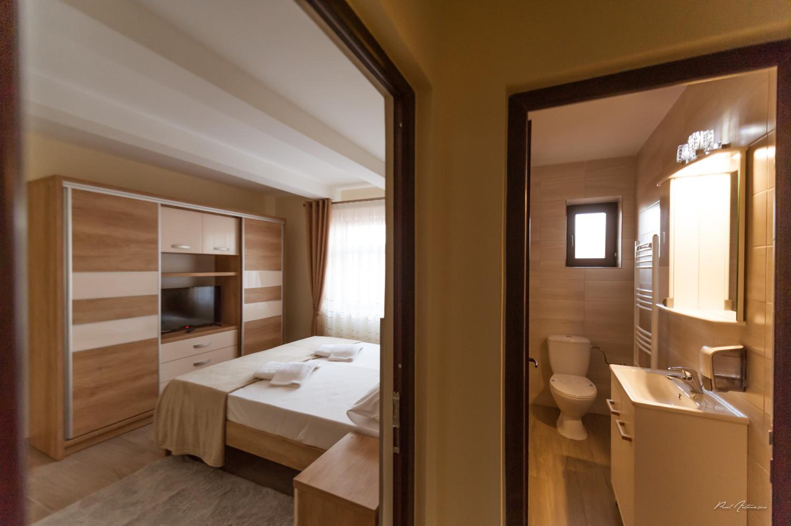 Two-Bedroom Apartment - Photo 14