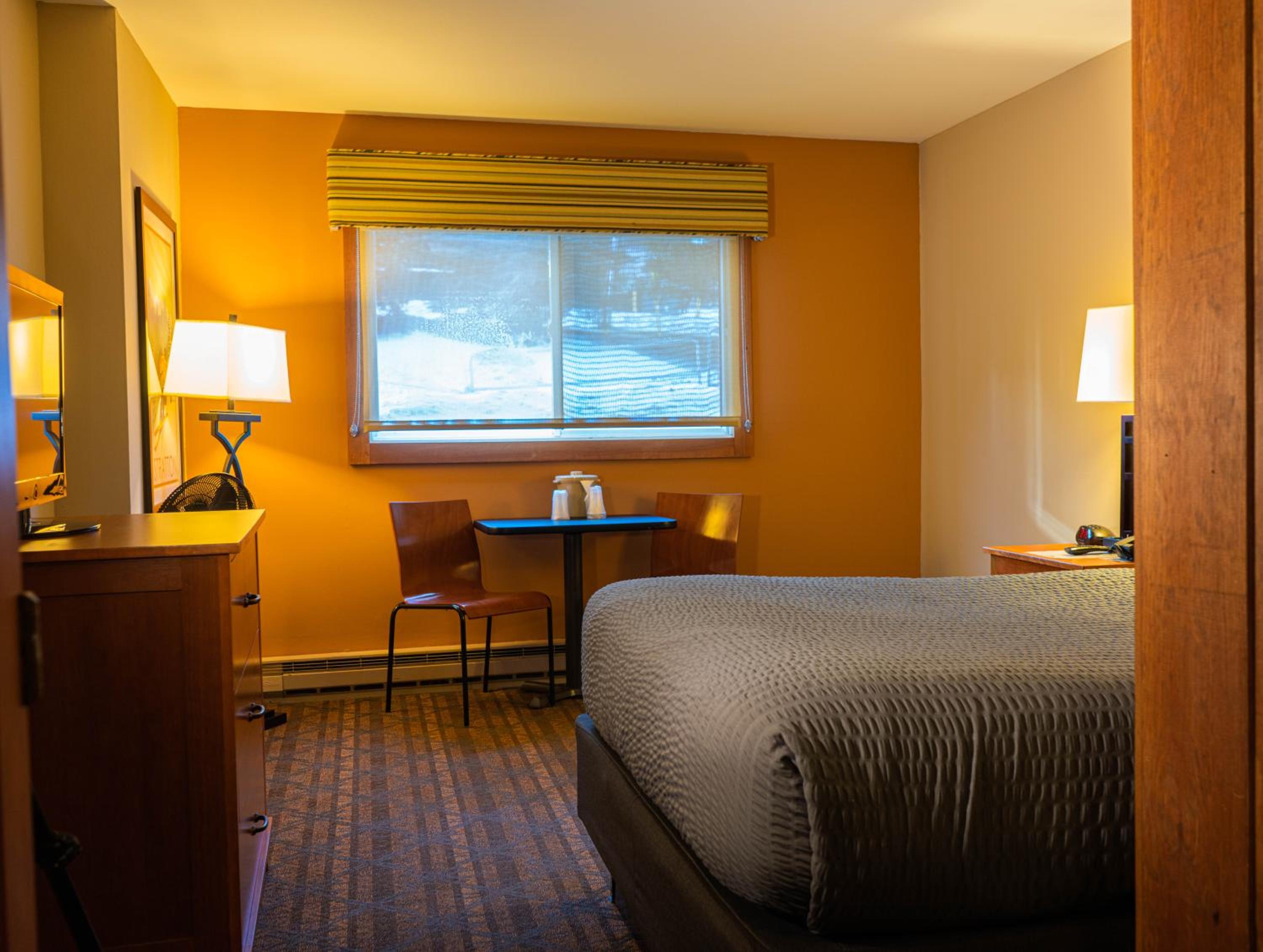 Standard Queen Room - Photo 1
