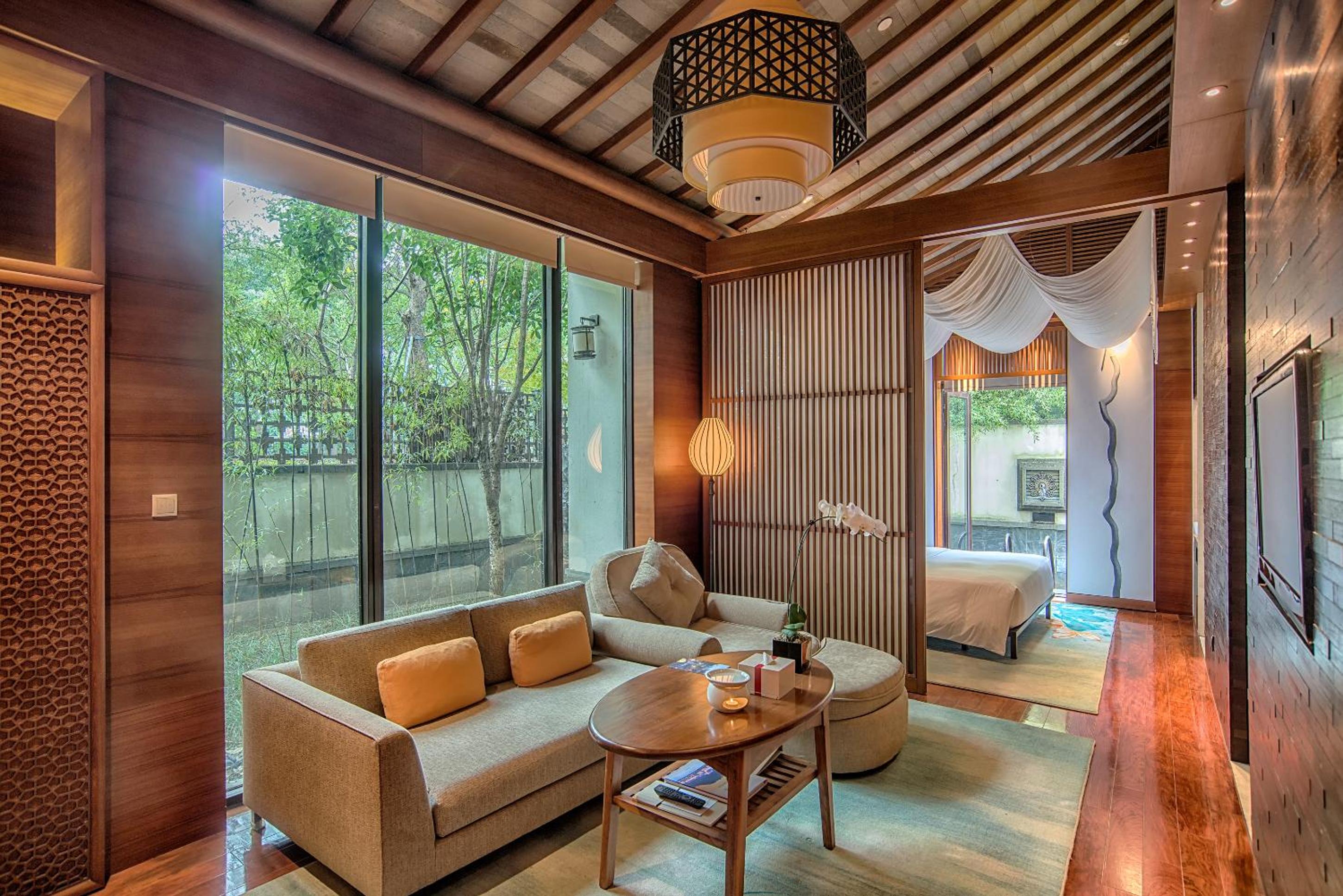 Spa King Suite photo 3