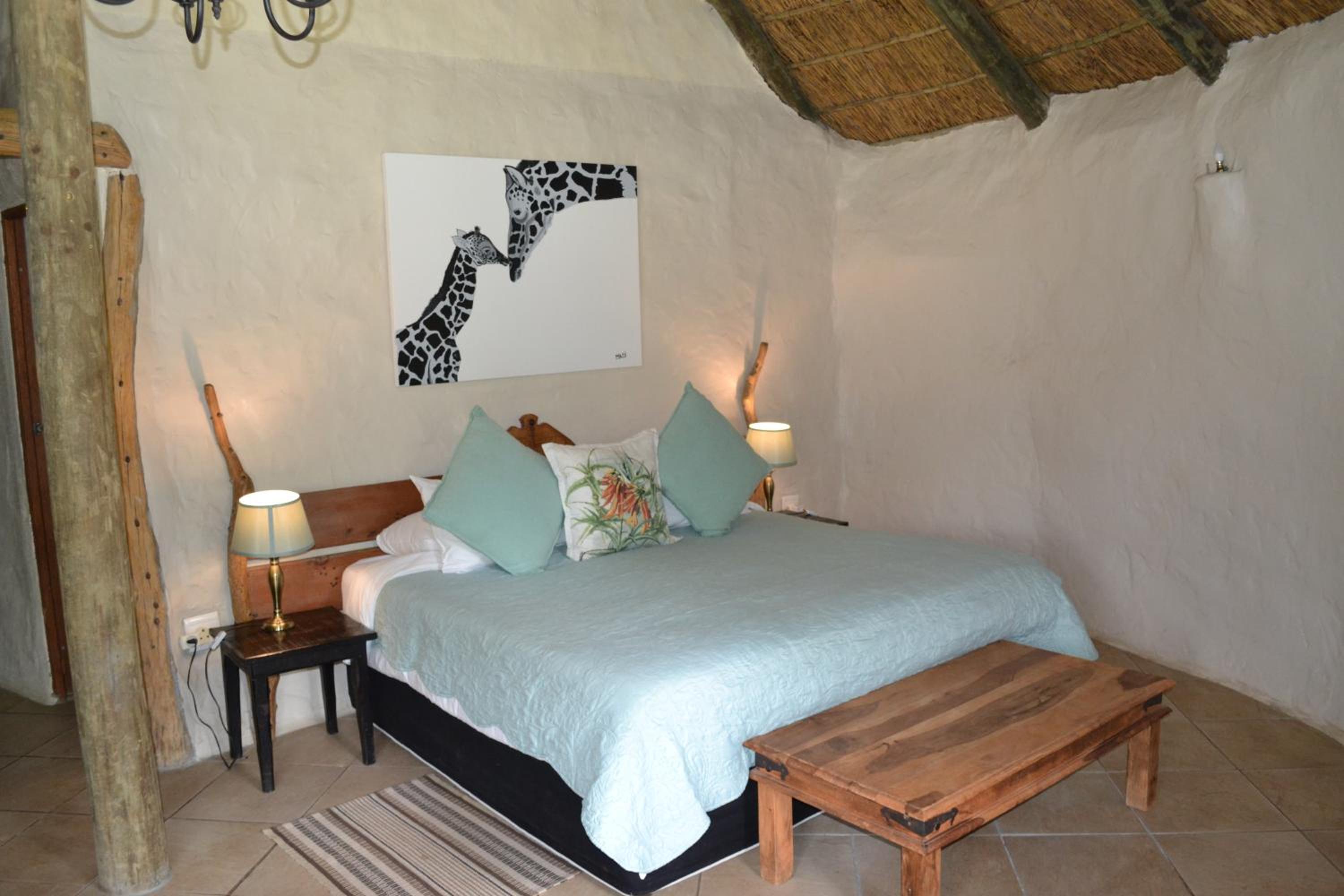 Orchard Bungalow with King Bed photo 3