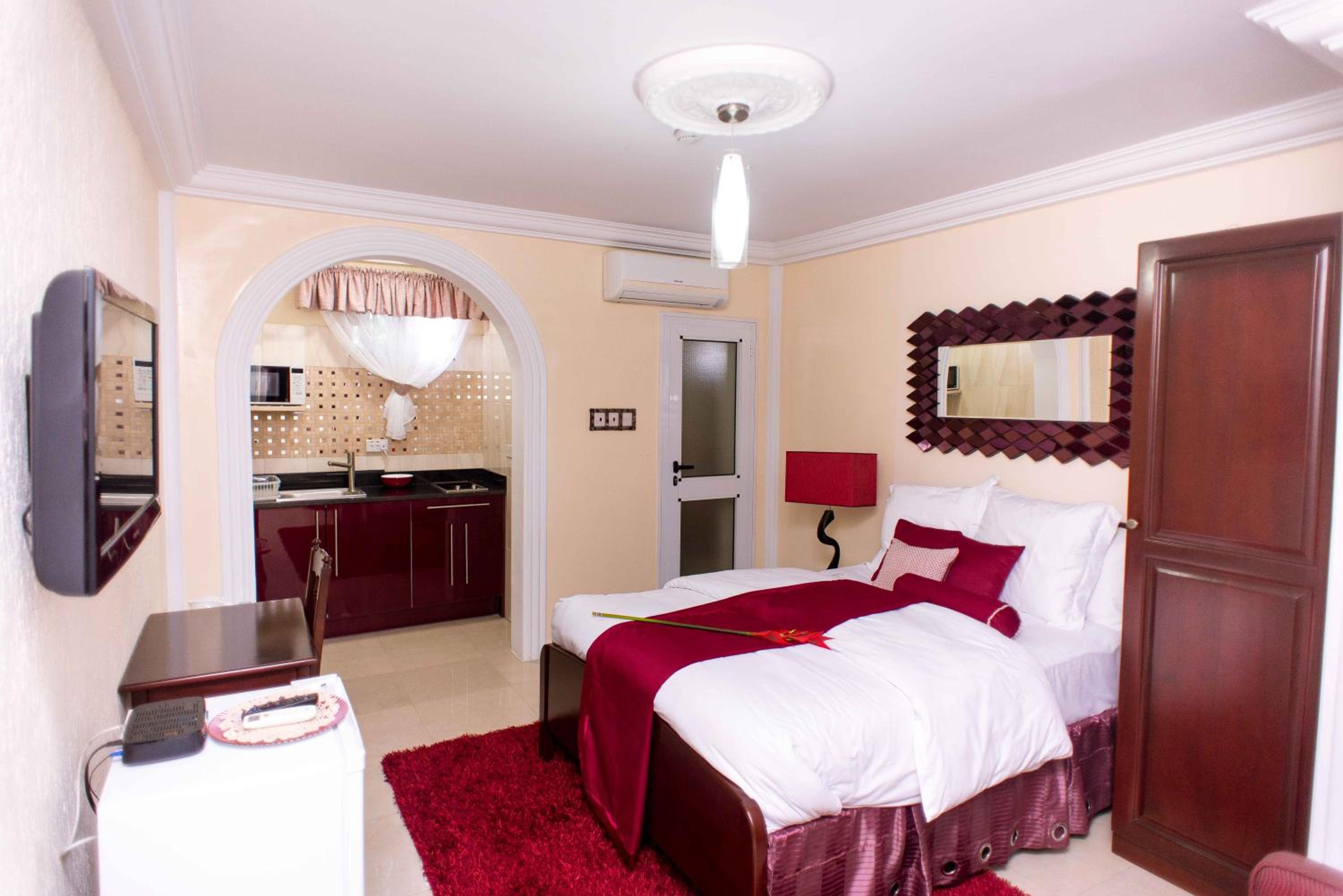 Economy Double Room photo 3