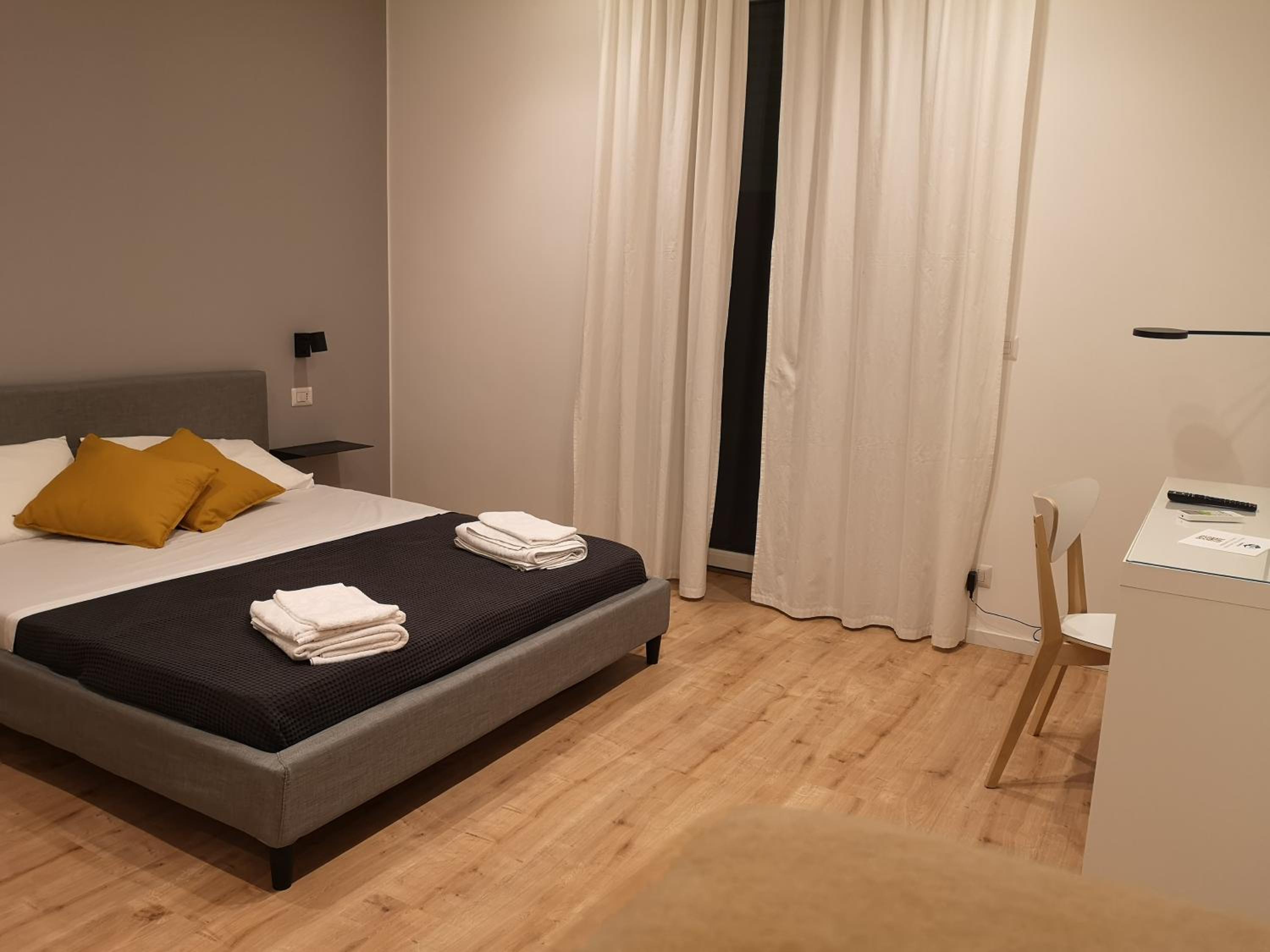 Double Room with Terrace - Photo 11