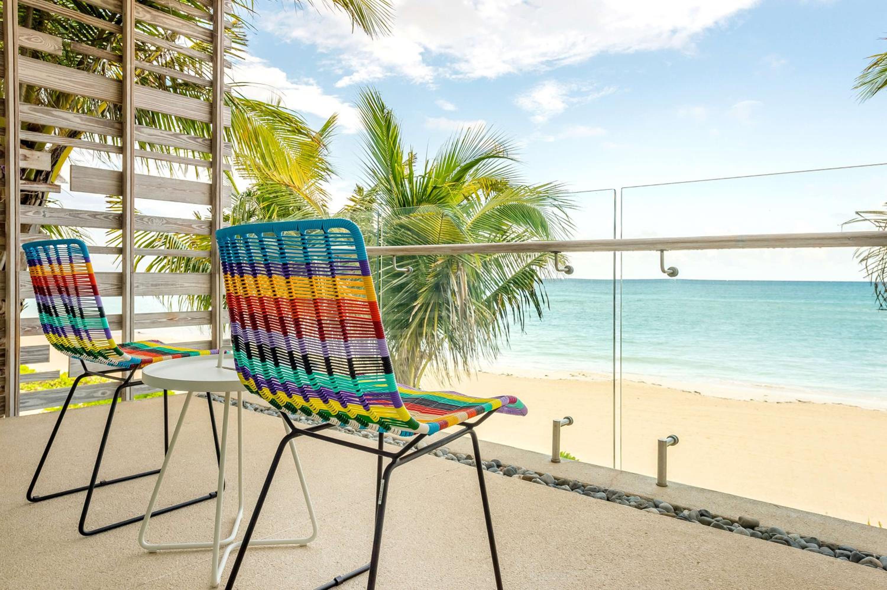 Double Room With Two Double Beds - Beachfront - Photo 8