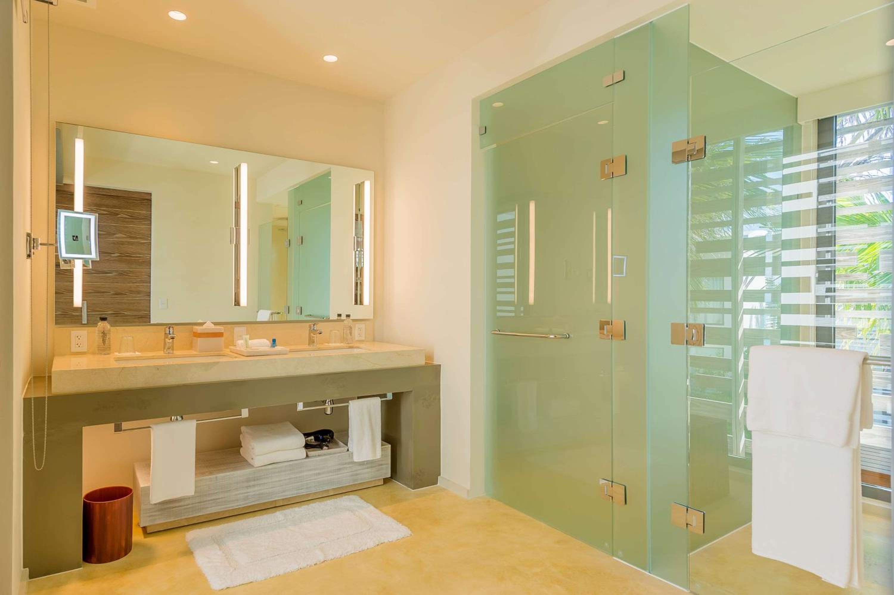 Ocean View Signature Studio - Photo 11