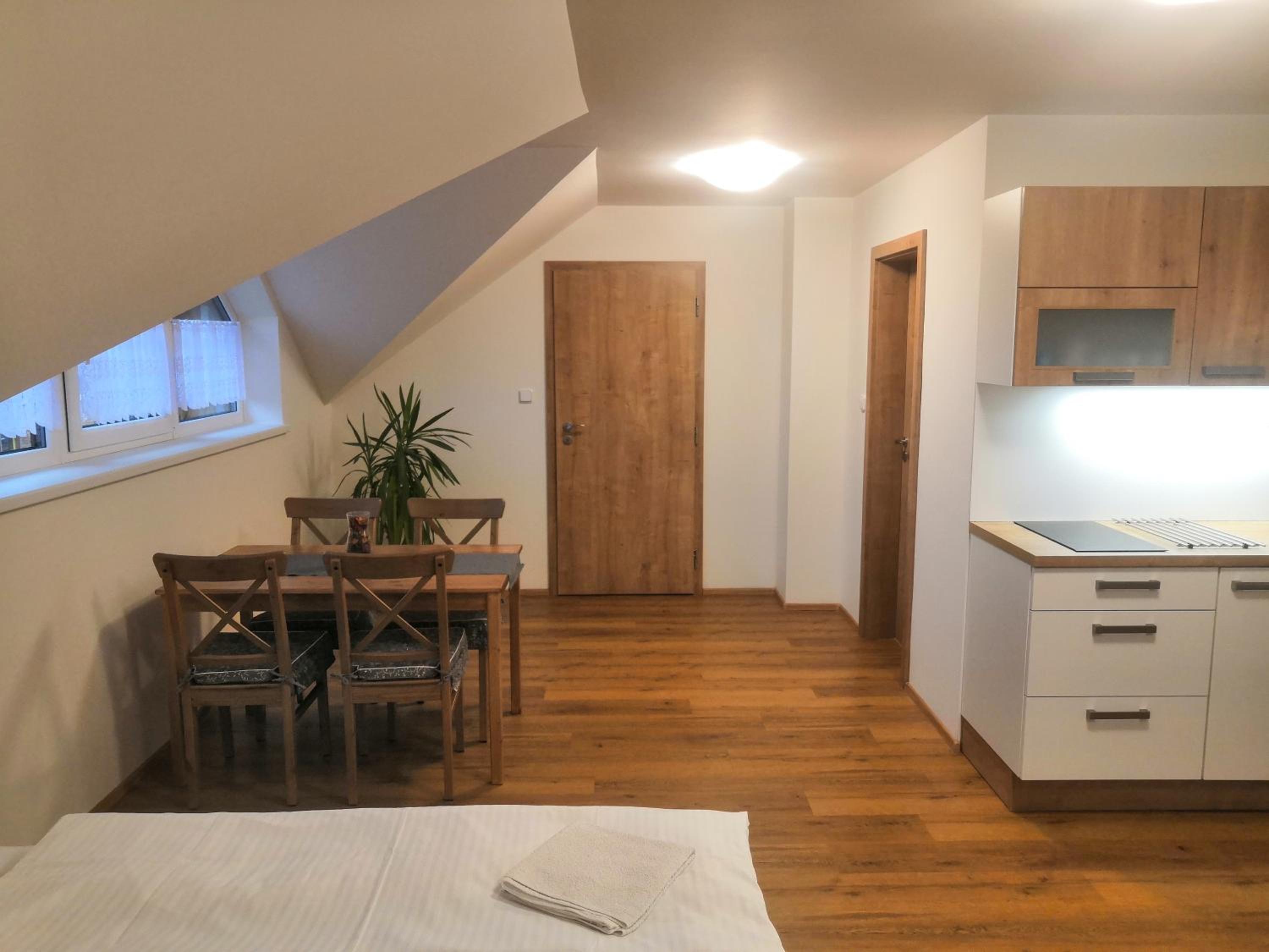 Apartment with Mountain View photo 2