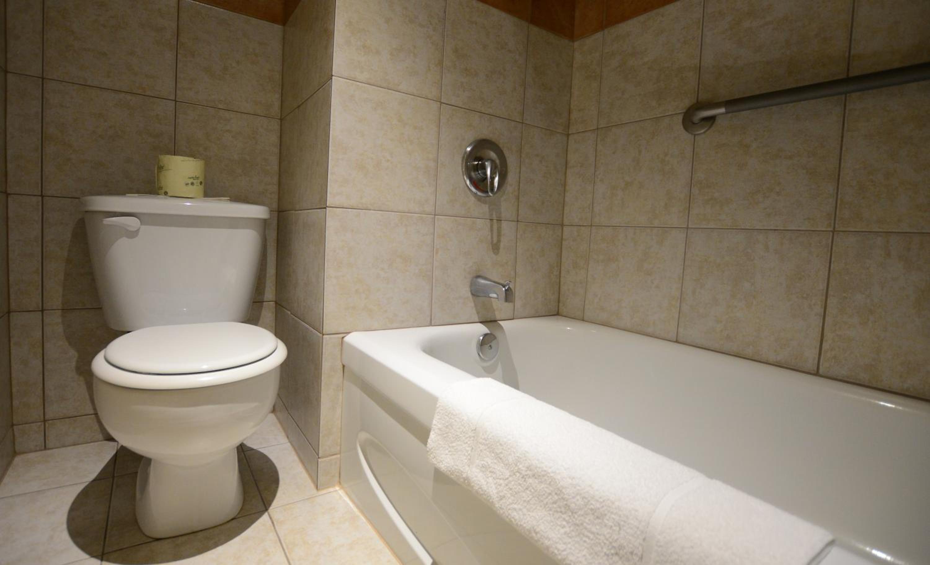 Standard Double Room with Two Double Beds - Photo 2