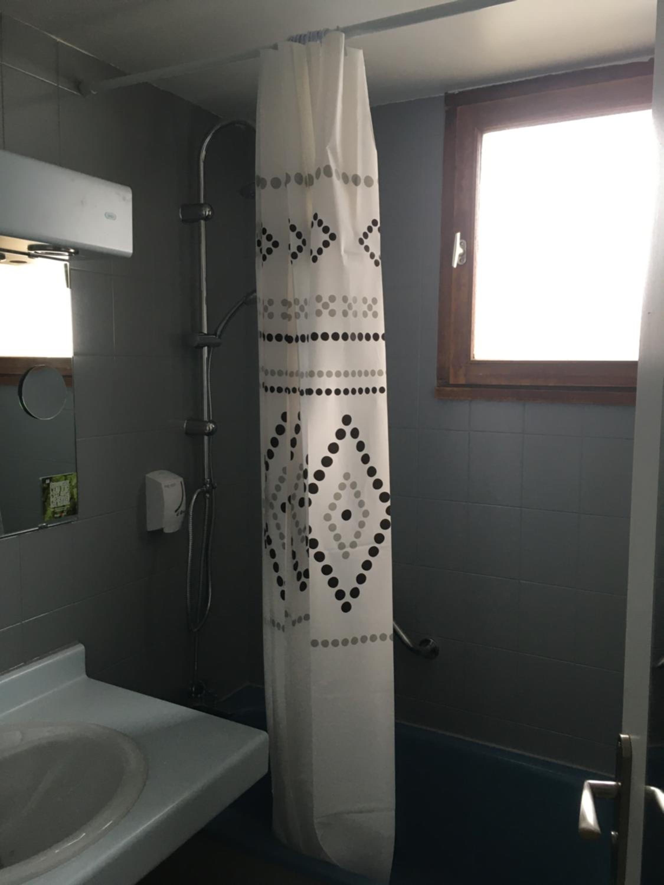 Triple Room with Bath photo 1