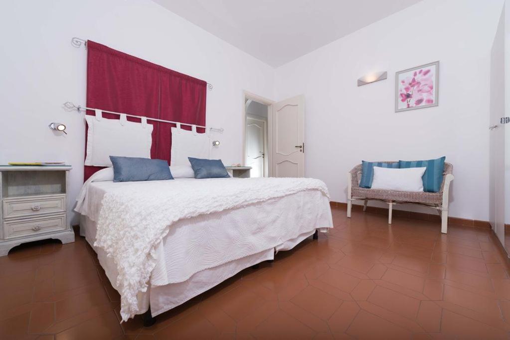  Two Bedroom Apartment with Sea View photo 2