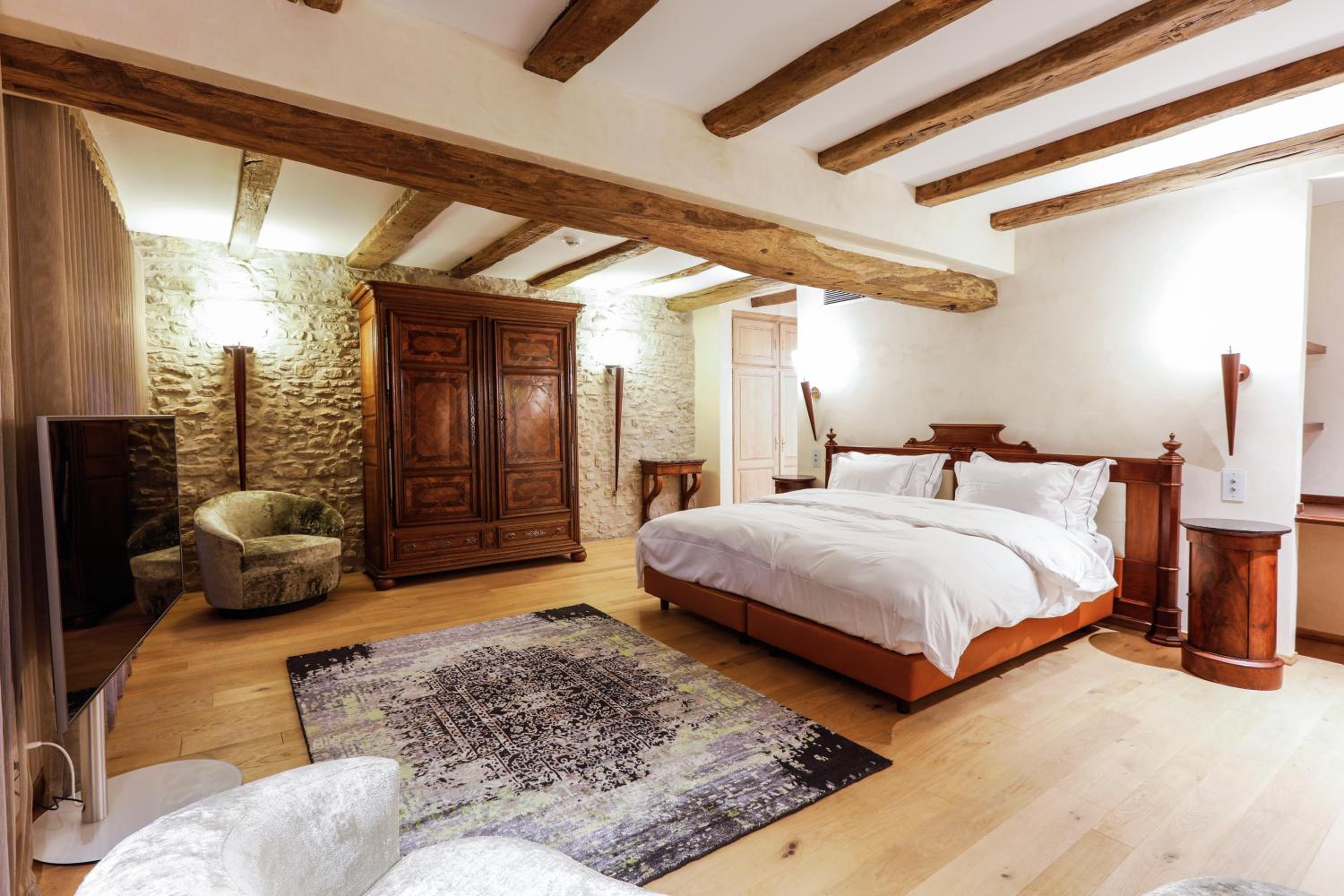 Suite photo 1
