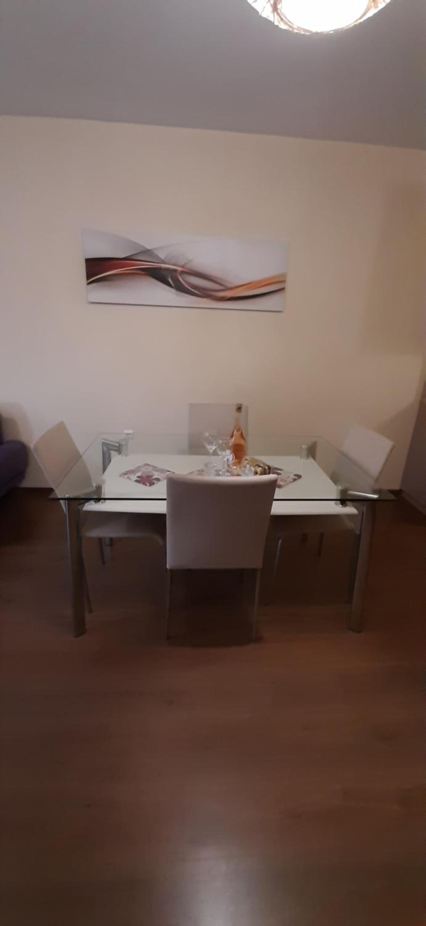 Apartment photo 2