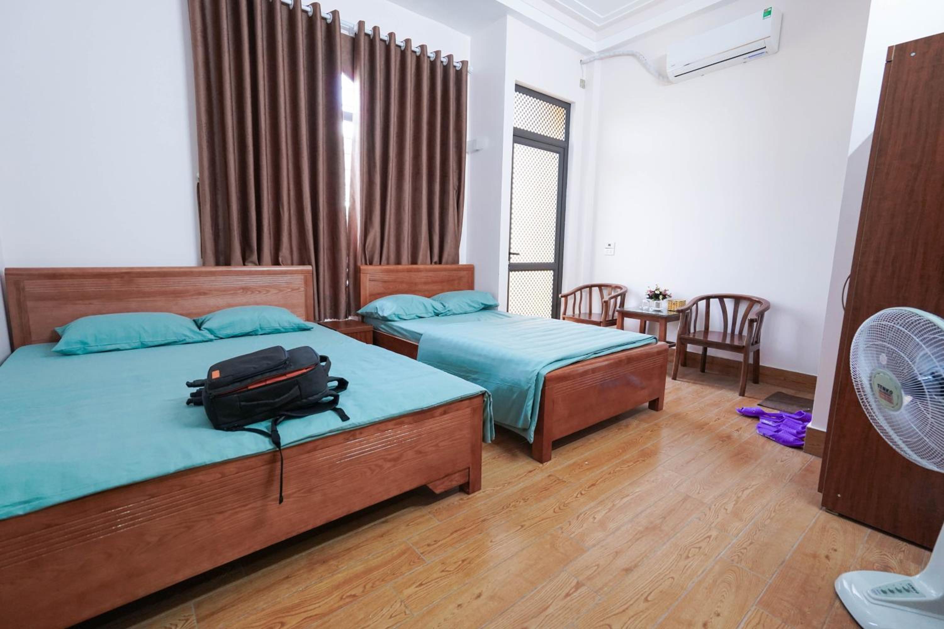 Double Room with Balcony (3 Adults) photo 1