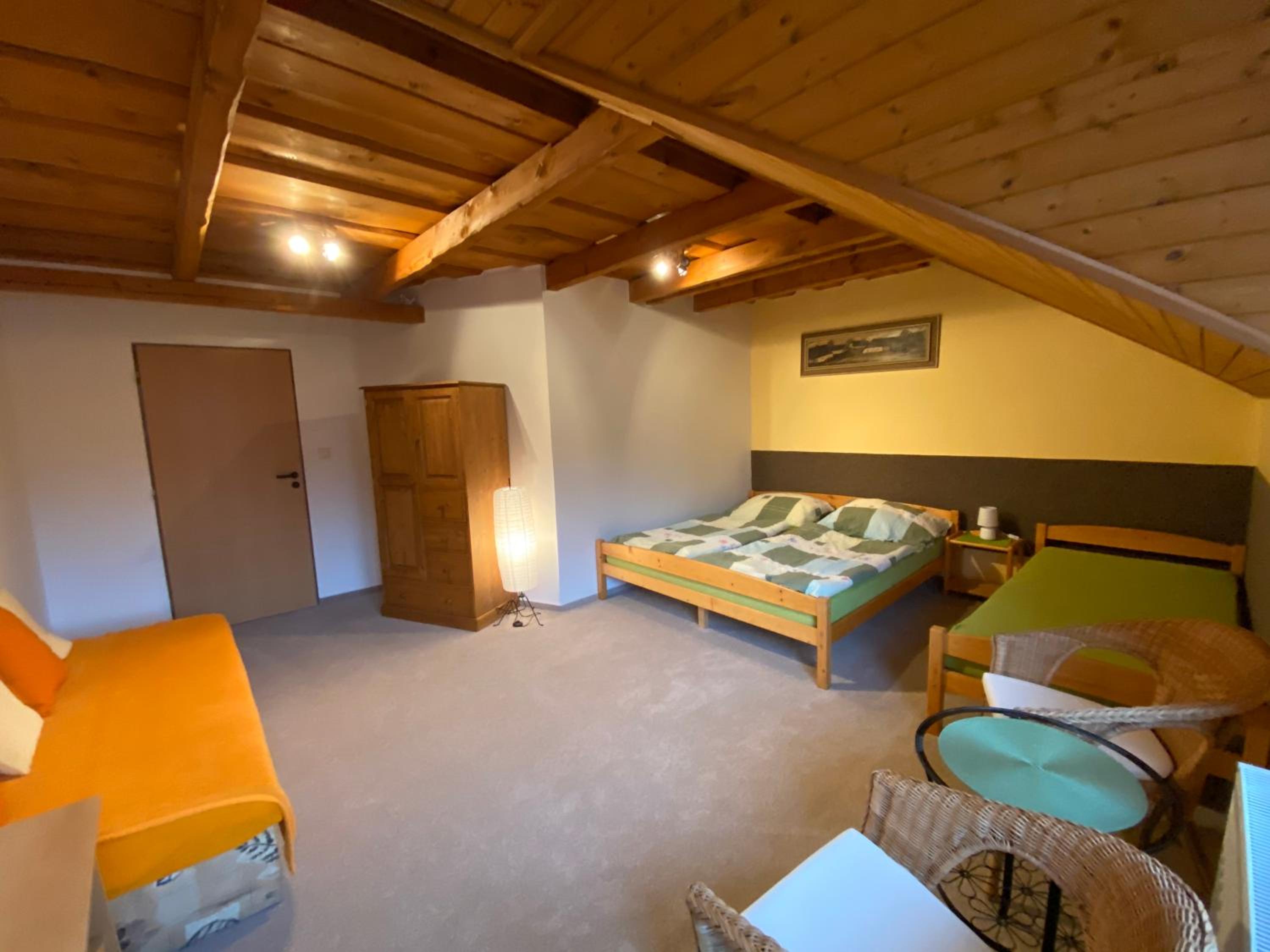 Apartment with Balcony photo 3
