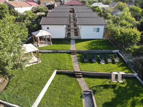 Bungalow photo 1