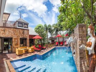 Villa with Private Pool photo 2
