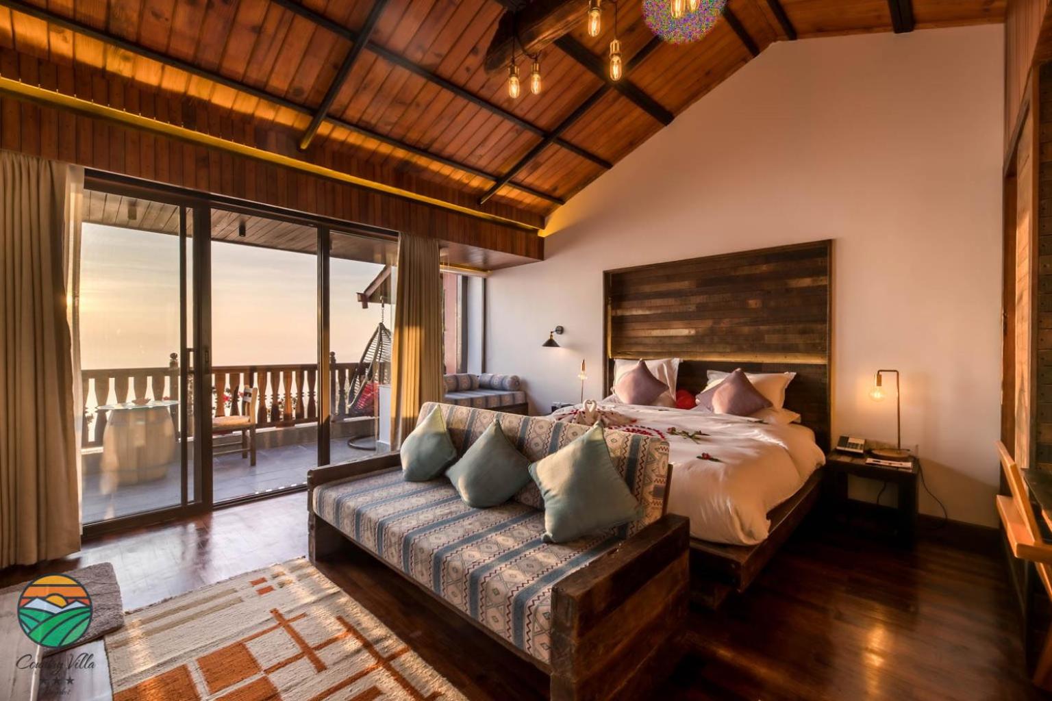 Deluxe Suite with Jacuzzi, 10% Discount on Food photo 2