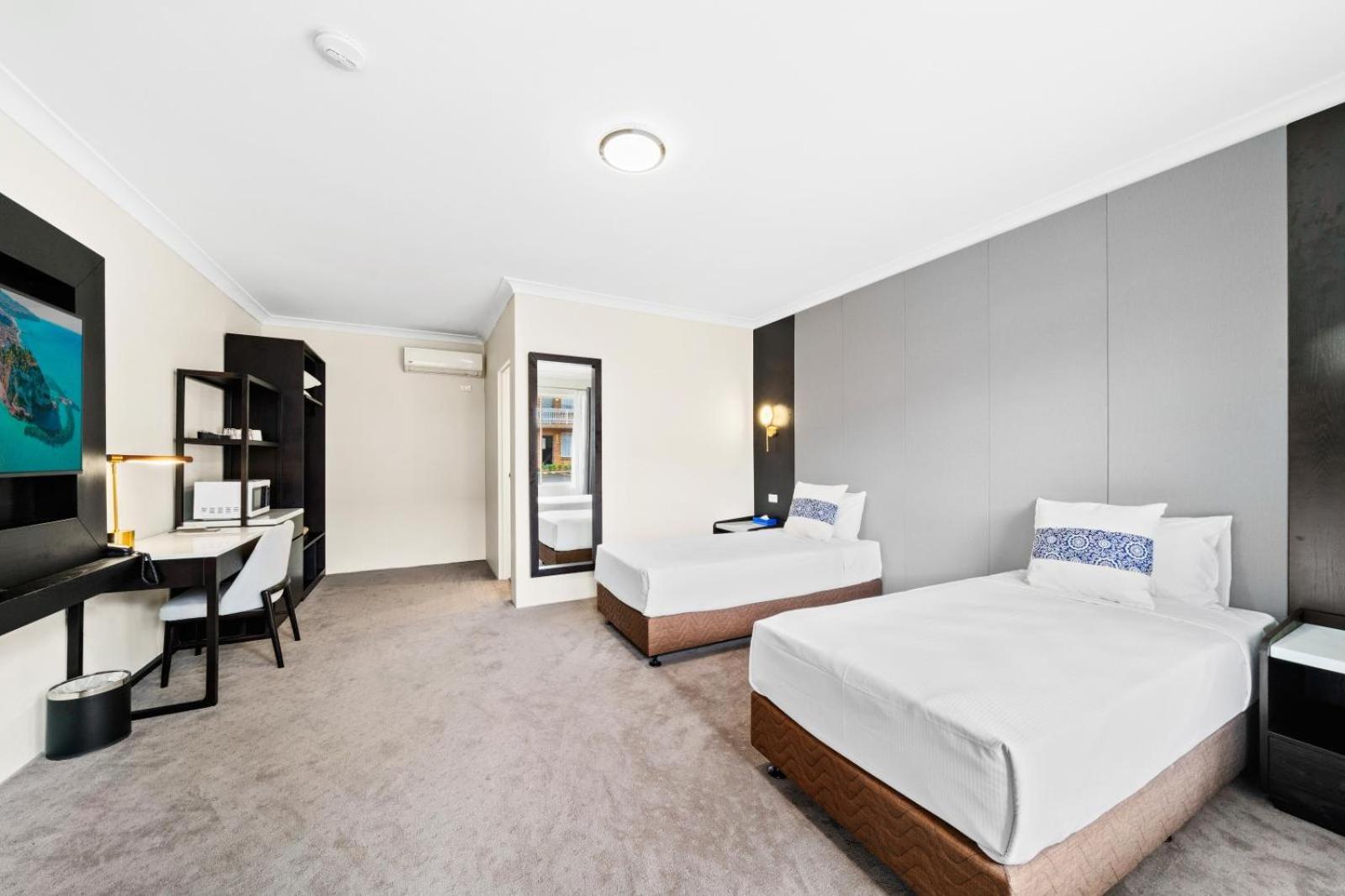 Standard Twin Room photo 1