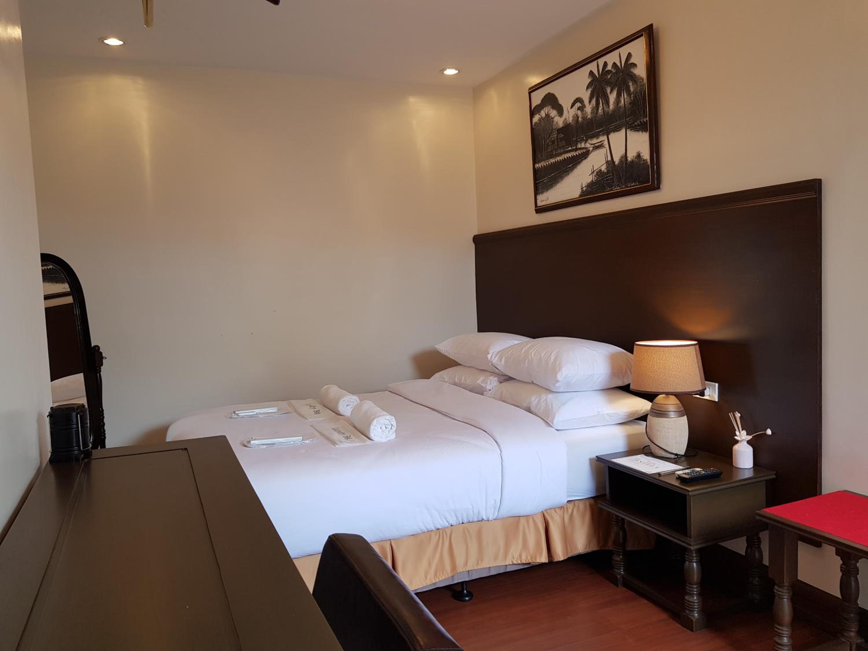 Standard Double Room - Photo 4