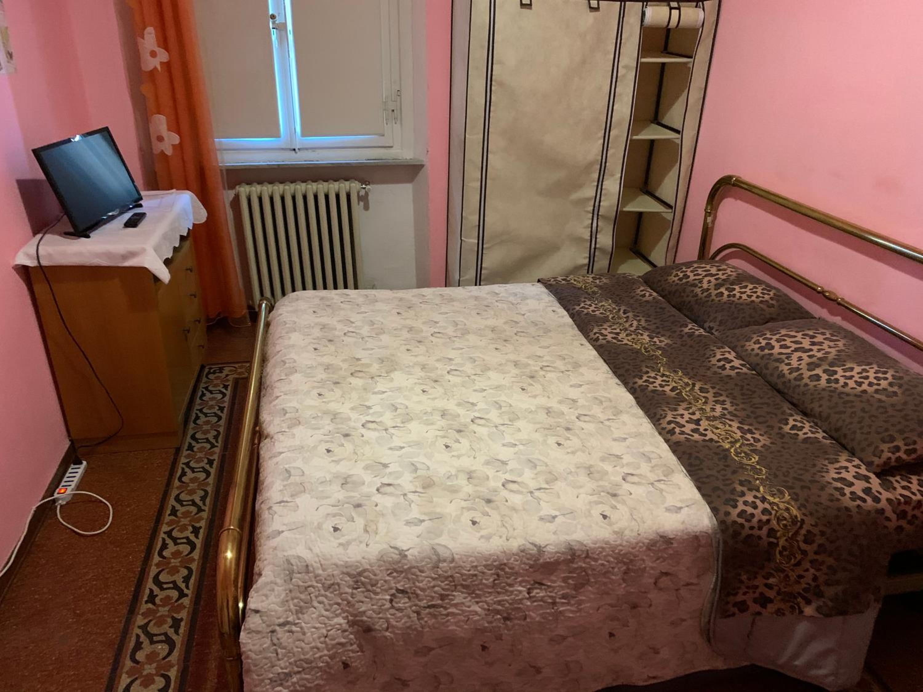 Double Room with Private External Bathroom photo 2
