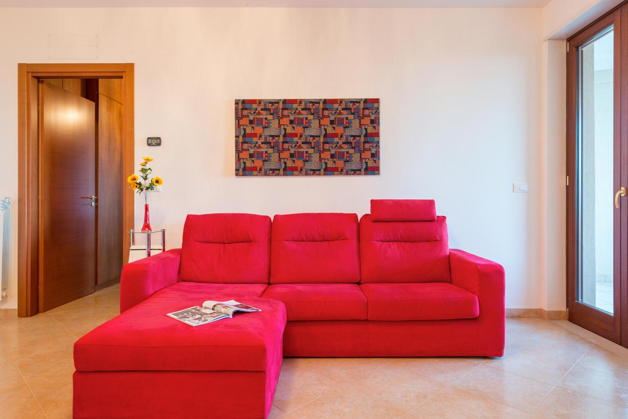 Two-Bedroom Apartment - Photo 14