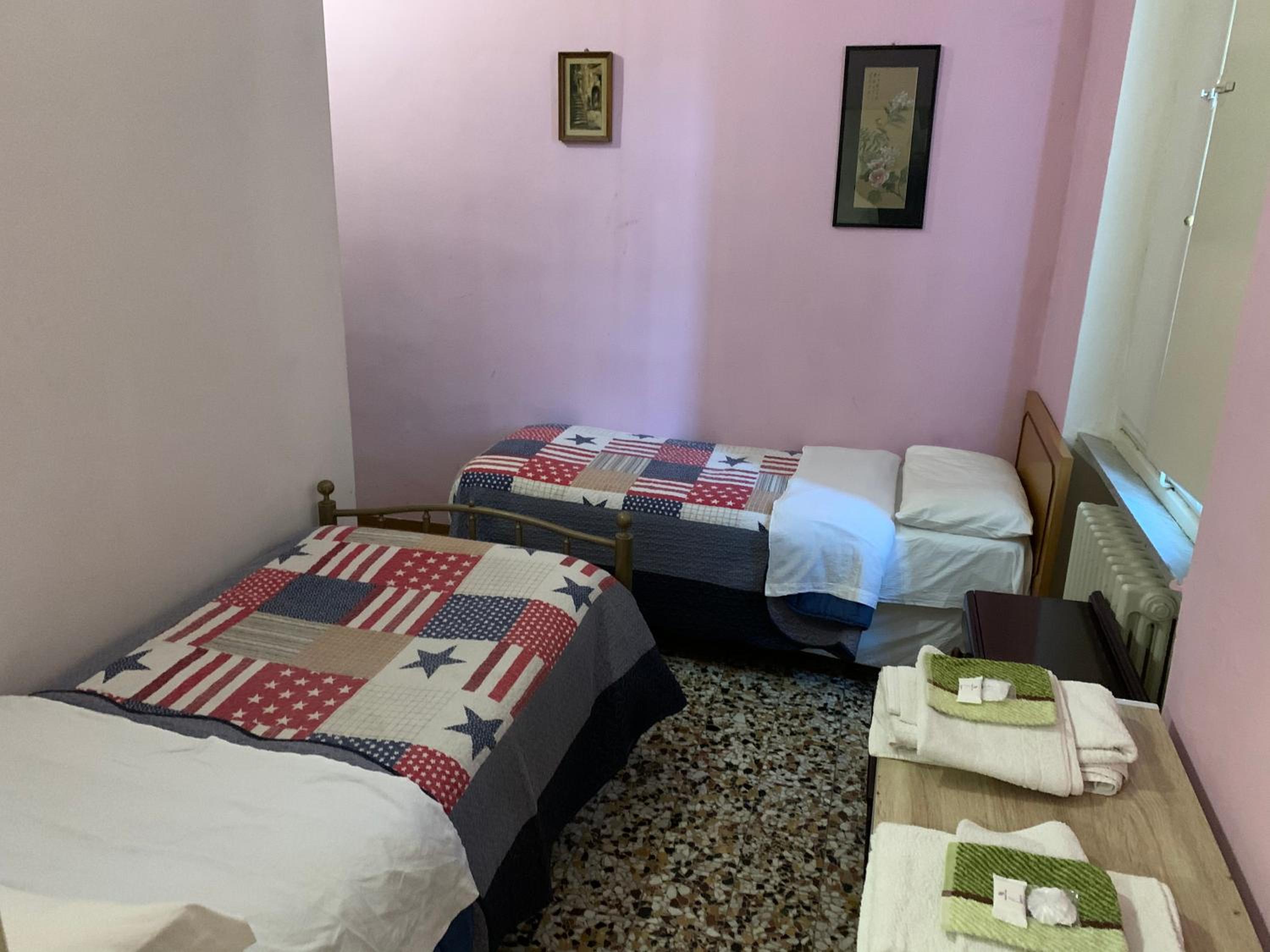 Quadruple Room with Balcony photo 3