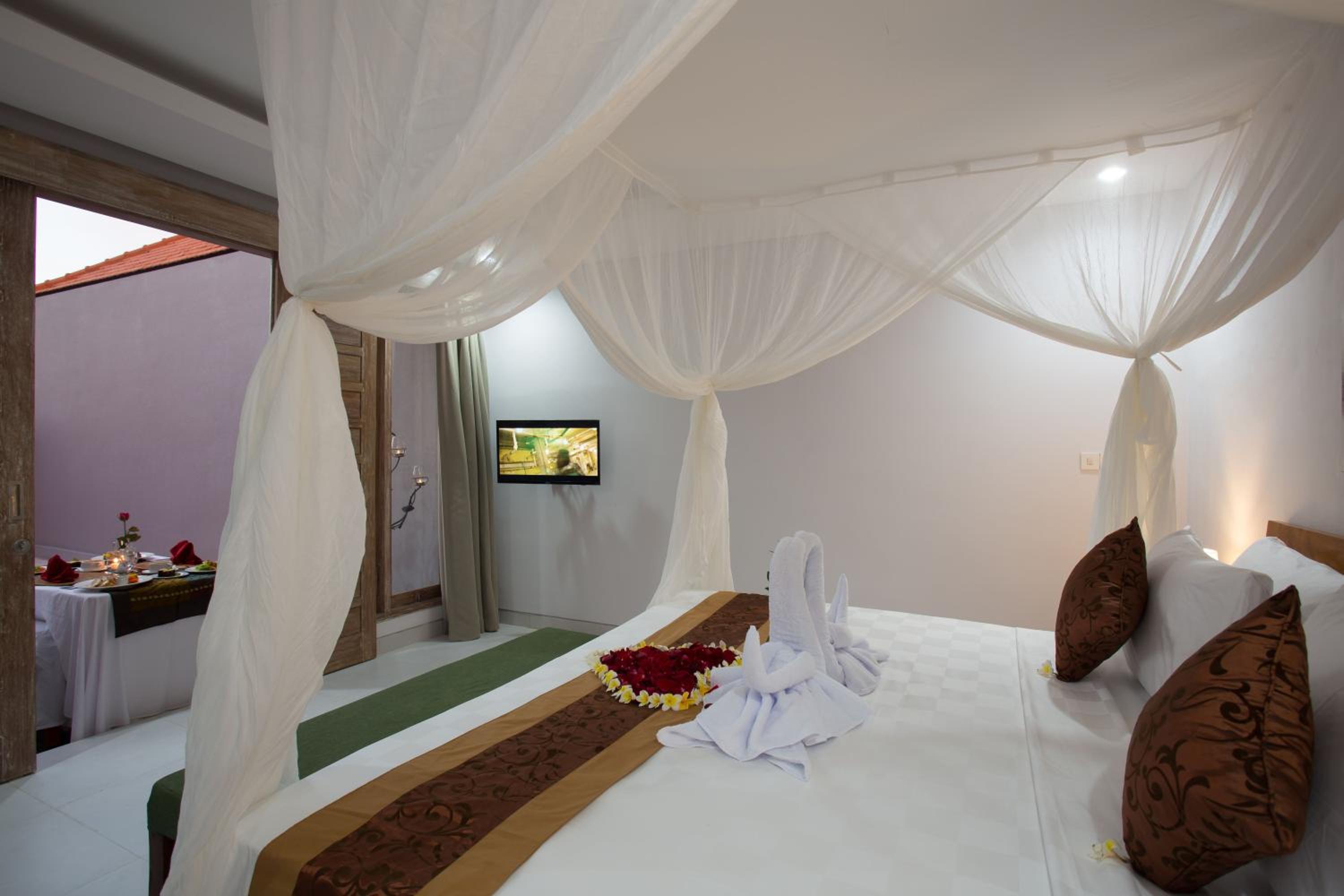 One-Bedroom Pool Villa - Photo 47