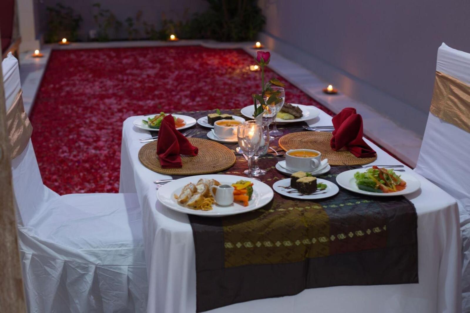 Honeymoon Package at One-Bedroom Pool Villa - Photo 2