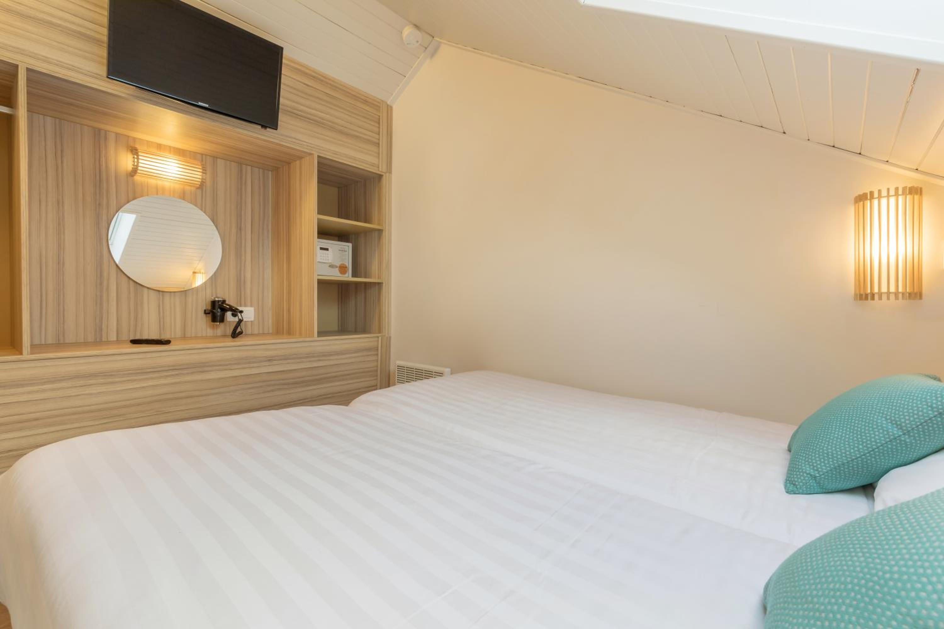 Premium Cottage (2 Adults) photo 3